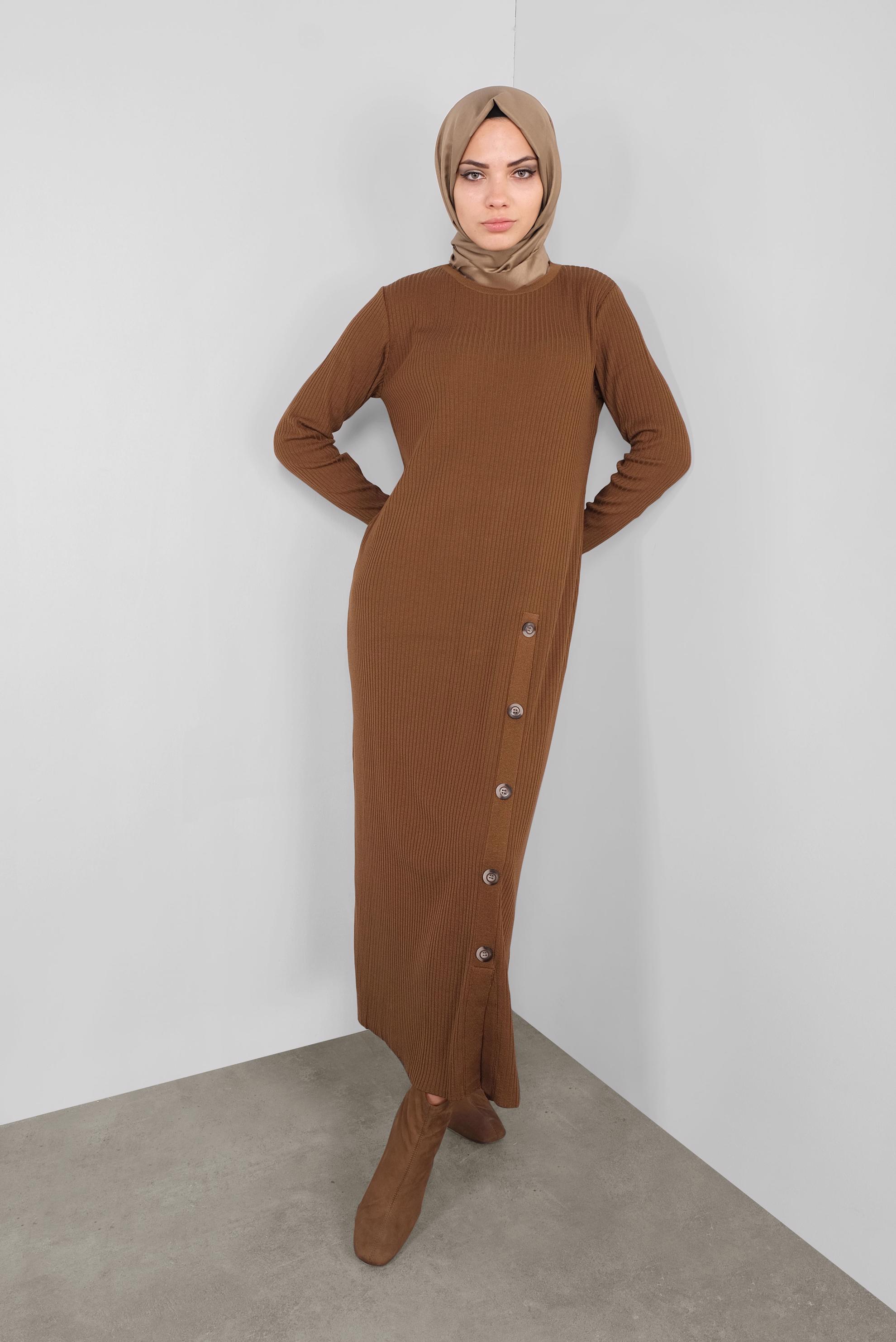 Tesettür giyim TABA DÜĞME DETAYLI TRİKO ELBİSE 41032 