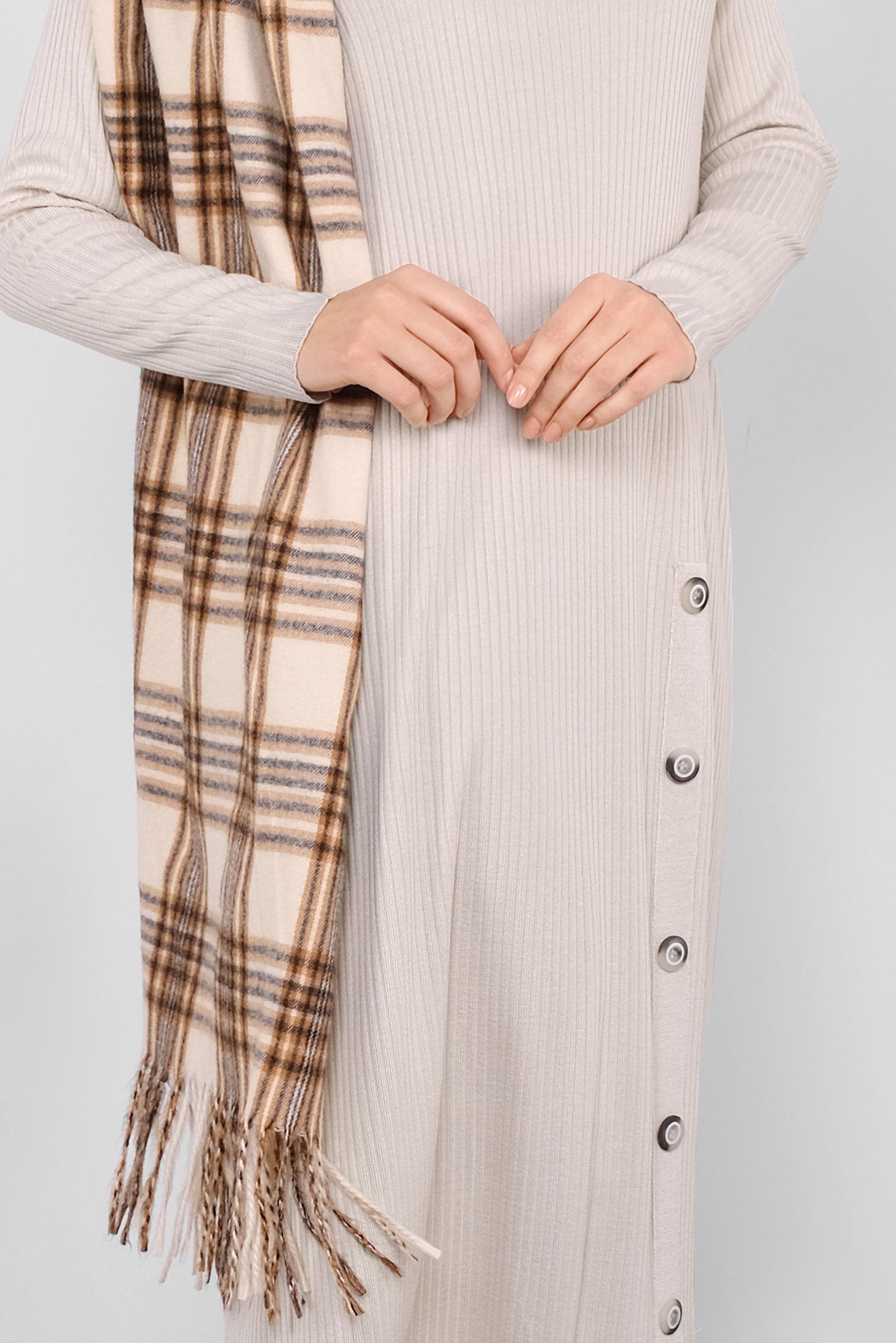 Tesettür giyim BEJ DÜĞME DETAYLI TRİKO ELBİSE 41032 