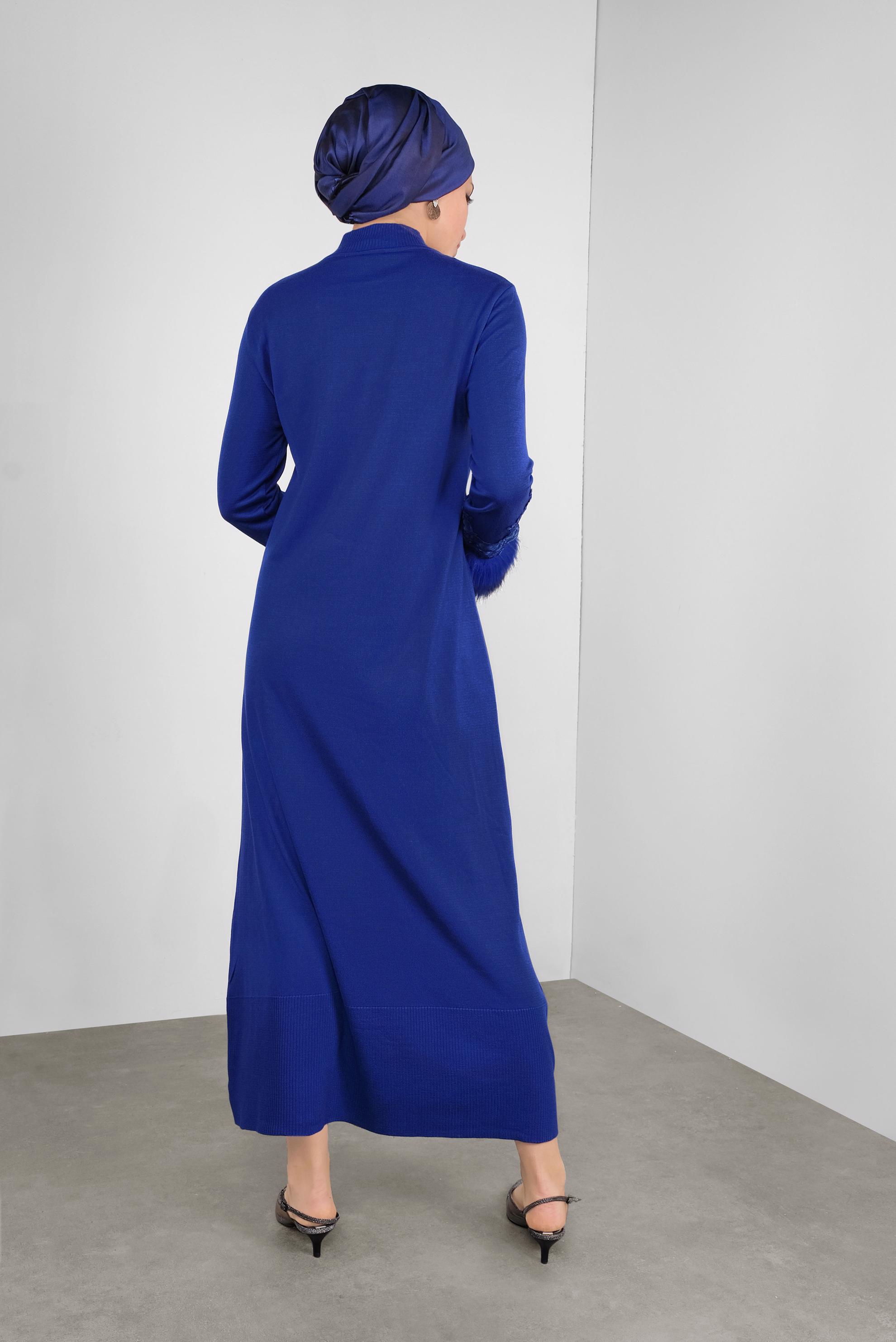 Tesettür giyim LACİVERT KÜRKLÜ NAKIŞLI TRİKO ELBİSE  41034 