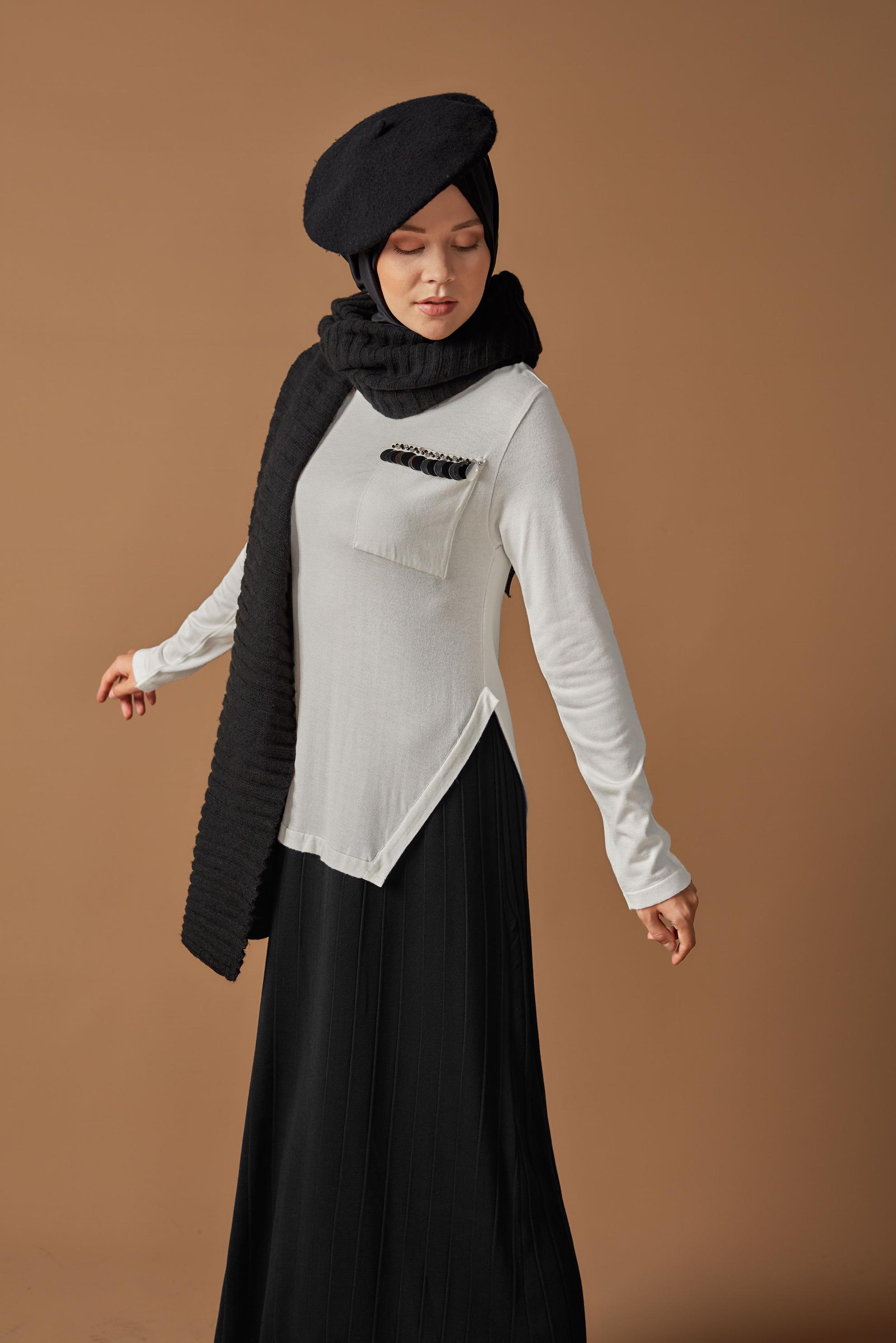 Tesettür giyim BEYAZ PUL VE TAŞ DETAYLI TRİKO ELBİSE 41035