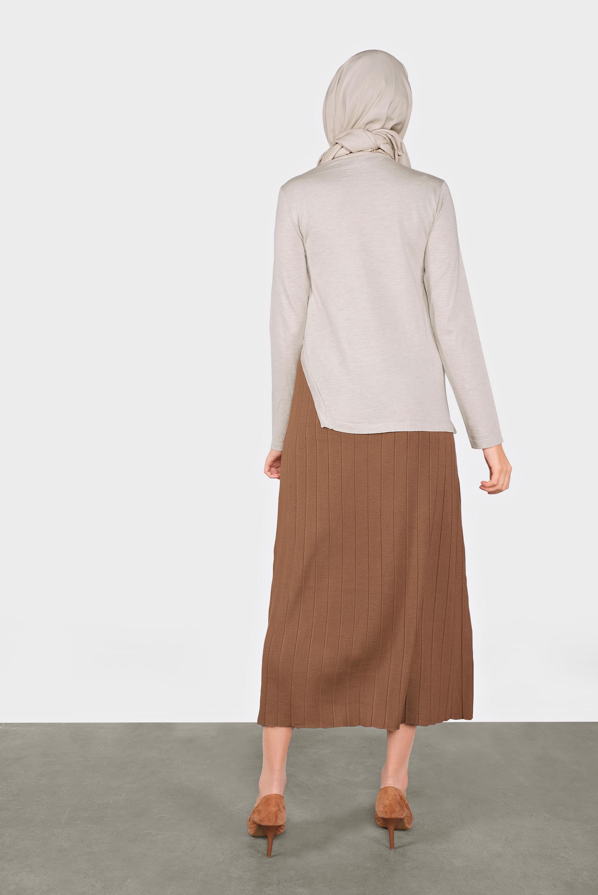 Tesettür giyim BEJ PUL VE TAŞ DETAYLI TRİKO ELBİSE 41035