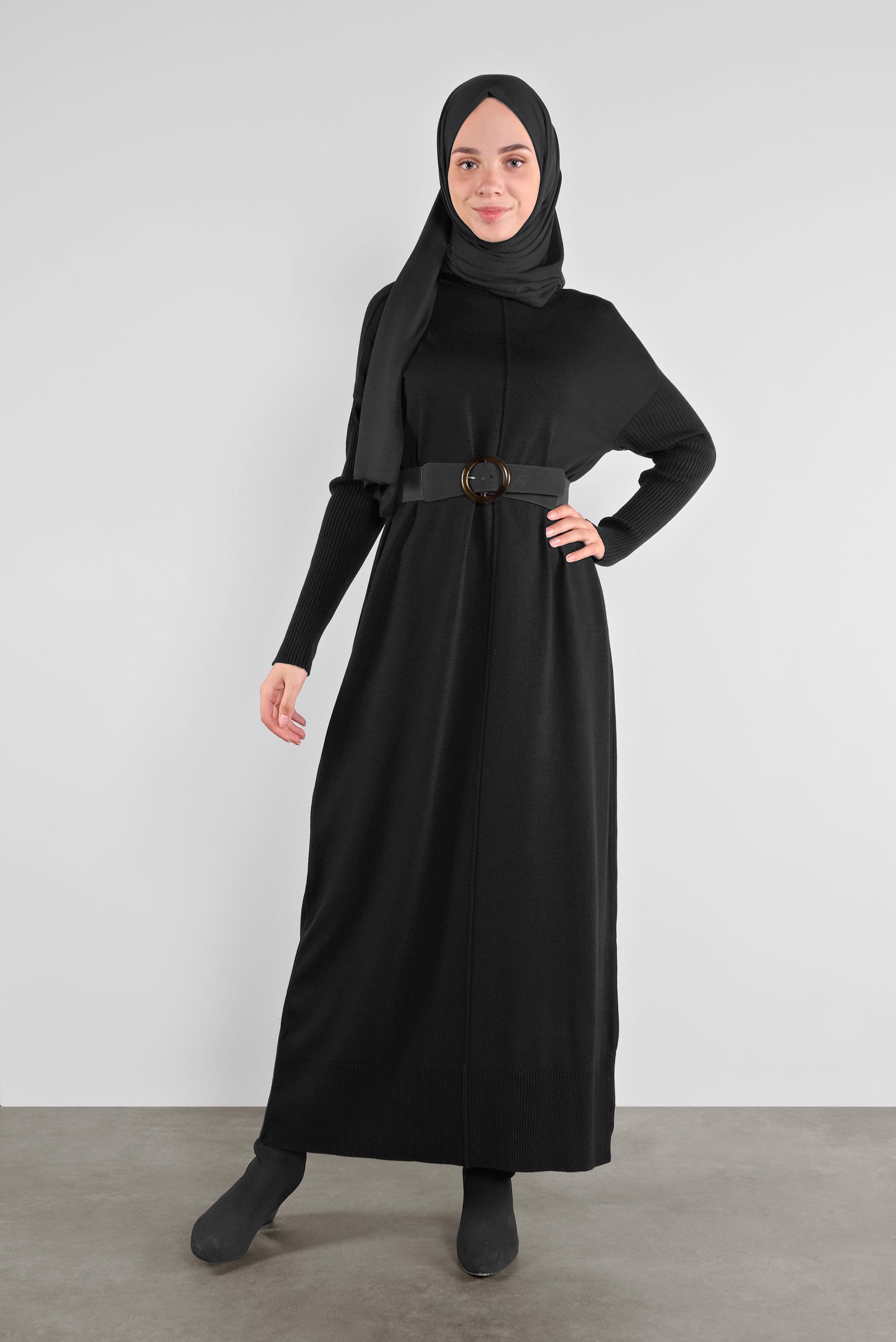 Tesettür giyim SİYAH BOĞAZLI TRİKO ELBİSE 41074 