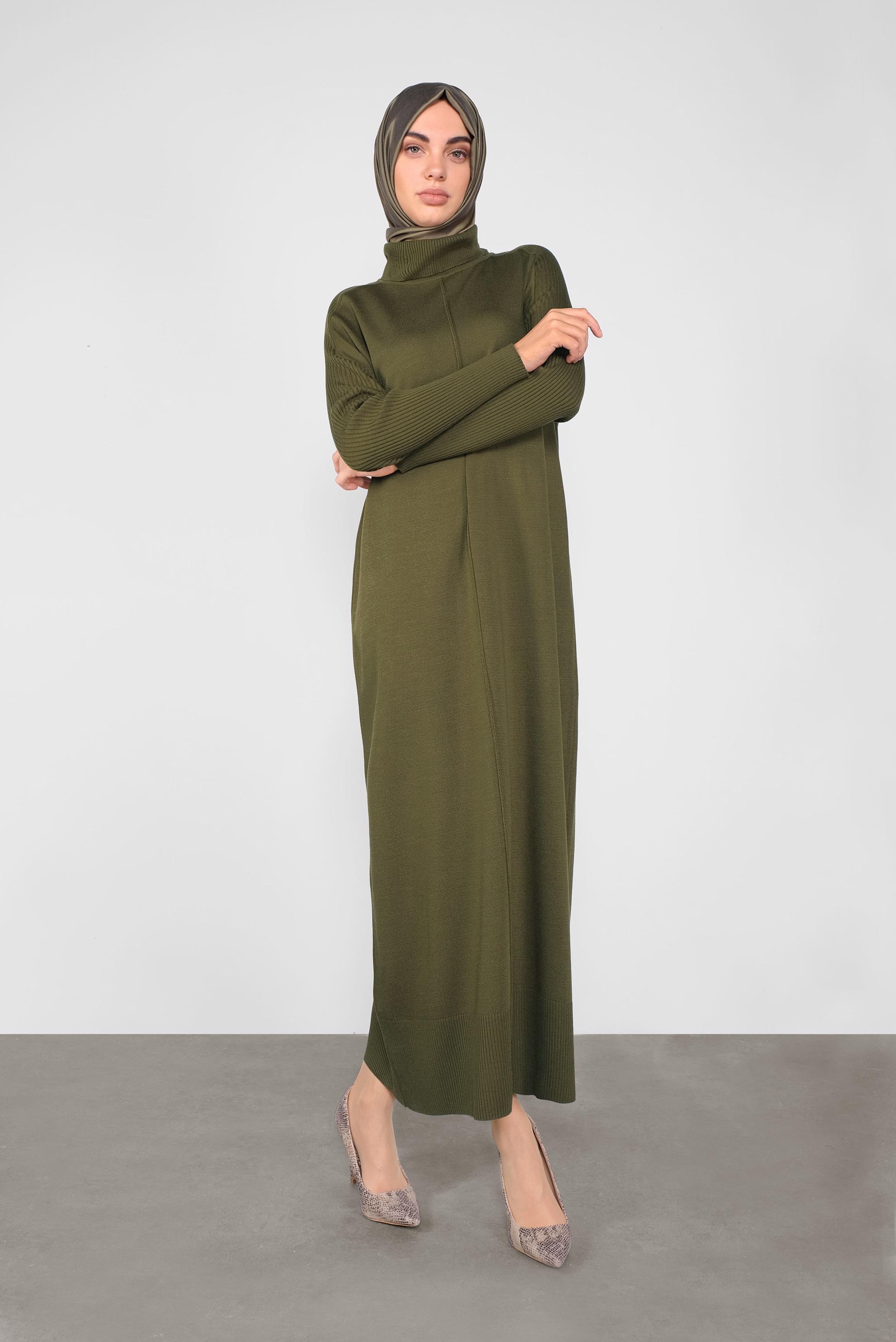 Tesettür giyim HAKİ BOĞAZLI TRİKO ELBİSE 41074 