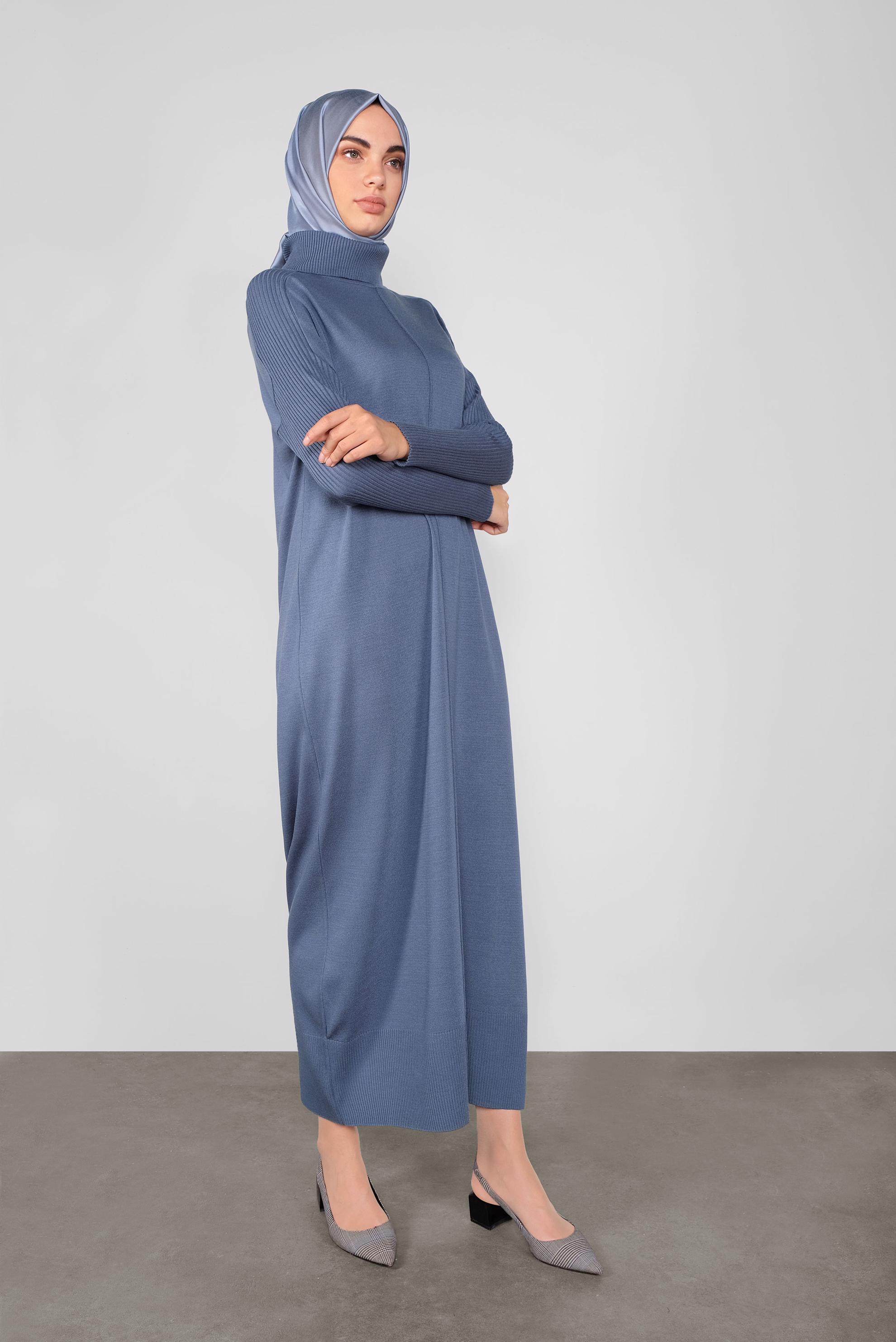 Tesettür giyim LACİVERT BOĞAZLI TRİKO ELBİSE 41074 