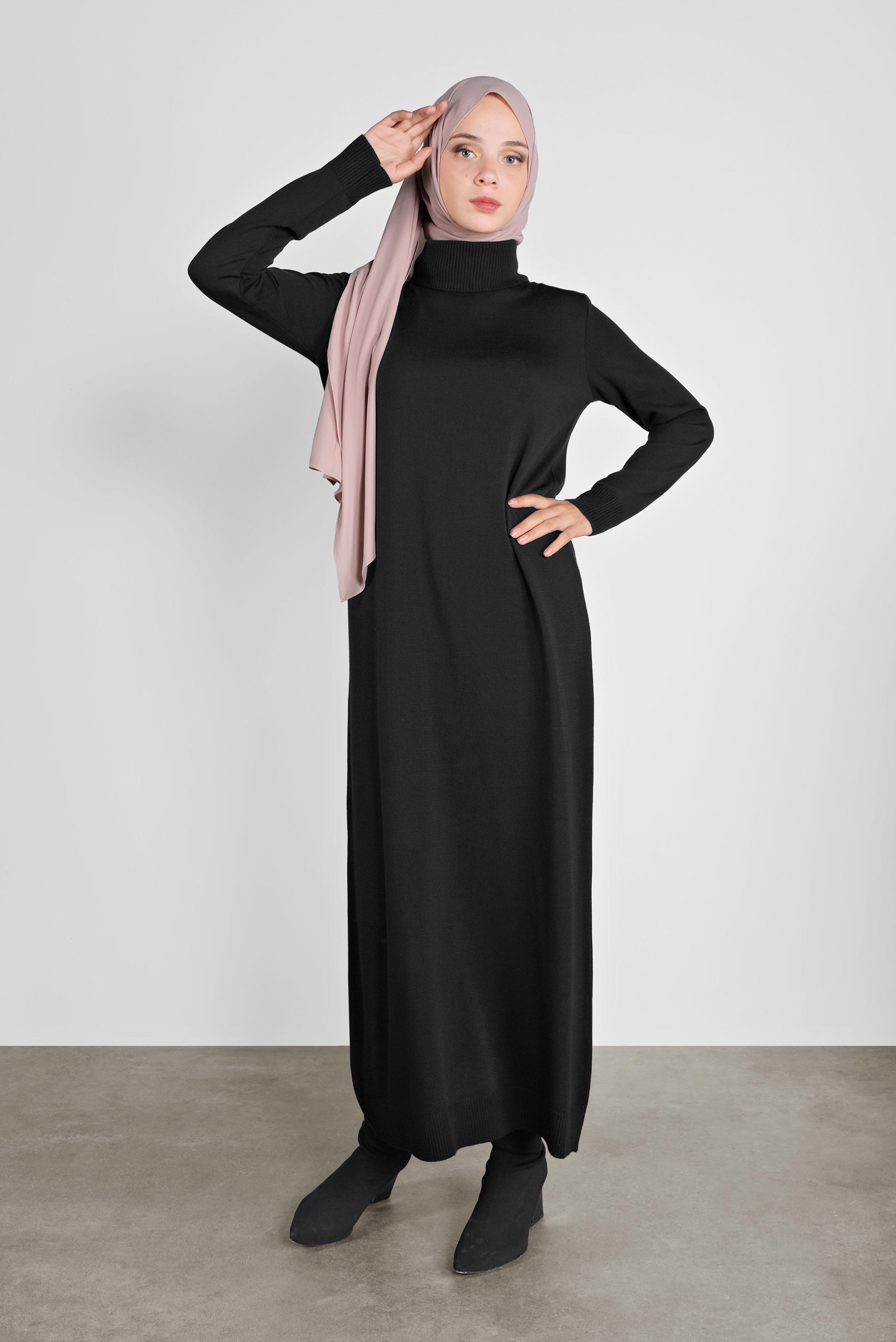 Tesettür giyim SİYAH BALIKÇI YAKA  TRİKO ELBİSE 41078