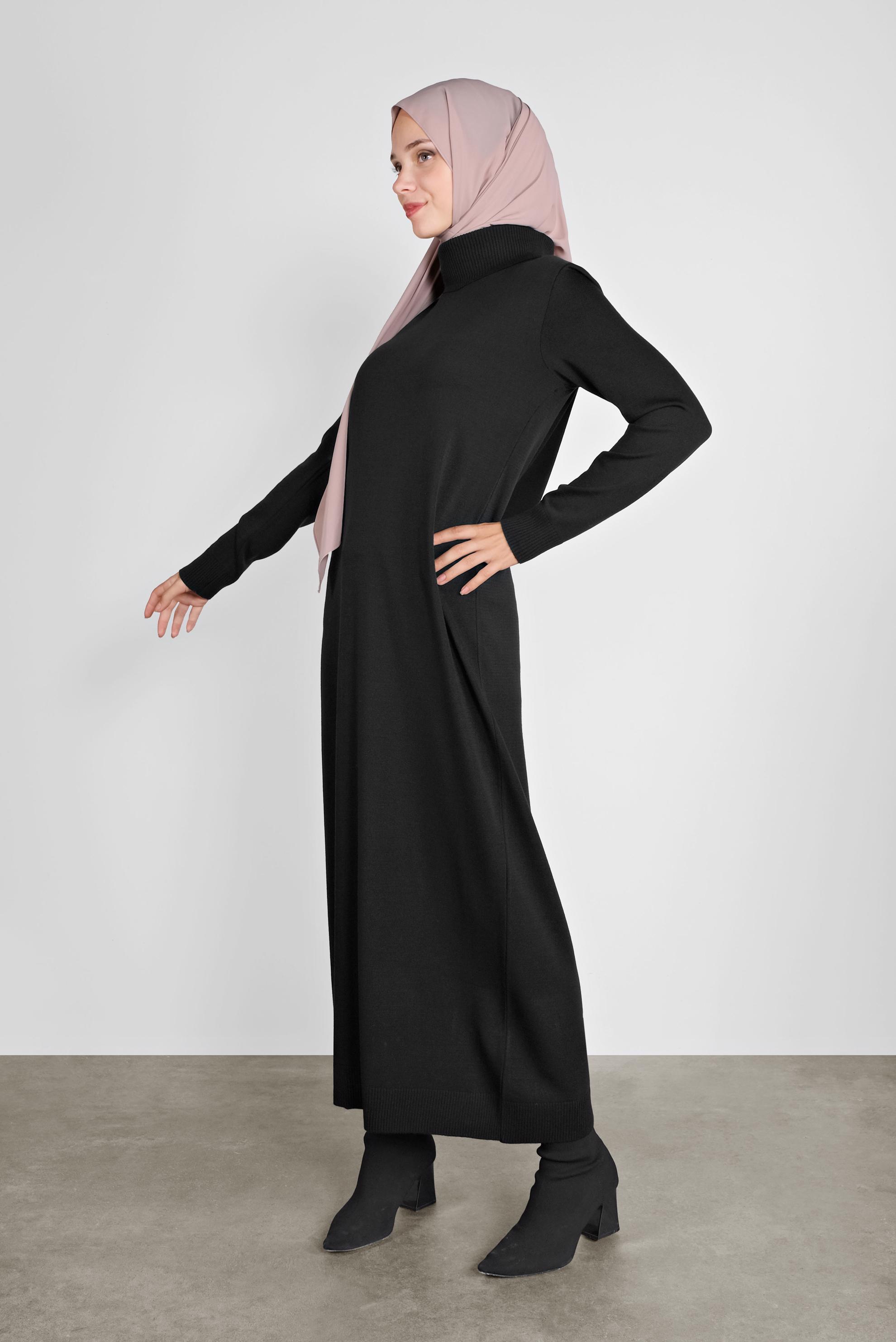 Tesettür giyim SİYAH BALIKÇI YAKA  TRİKO ELBİSE 41078