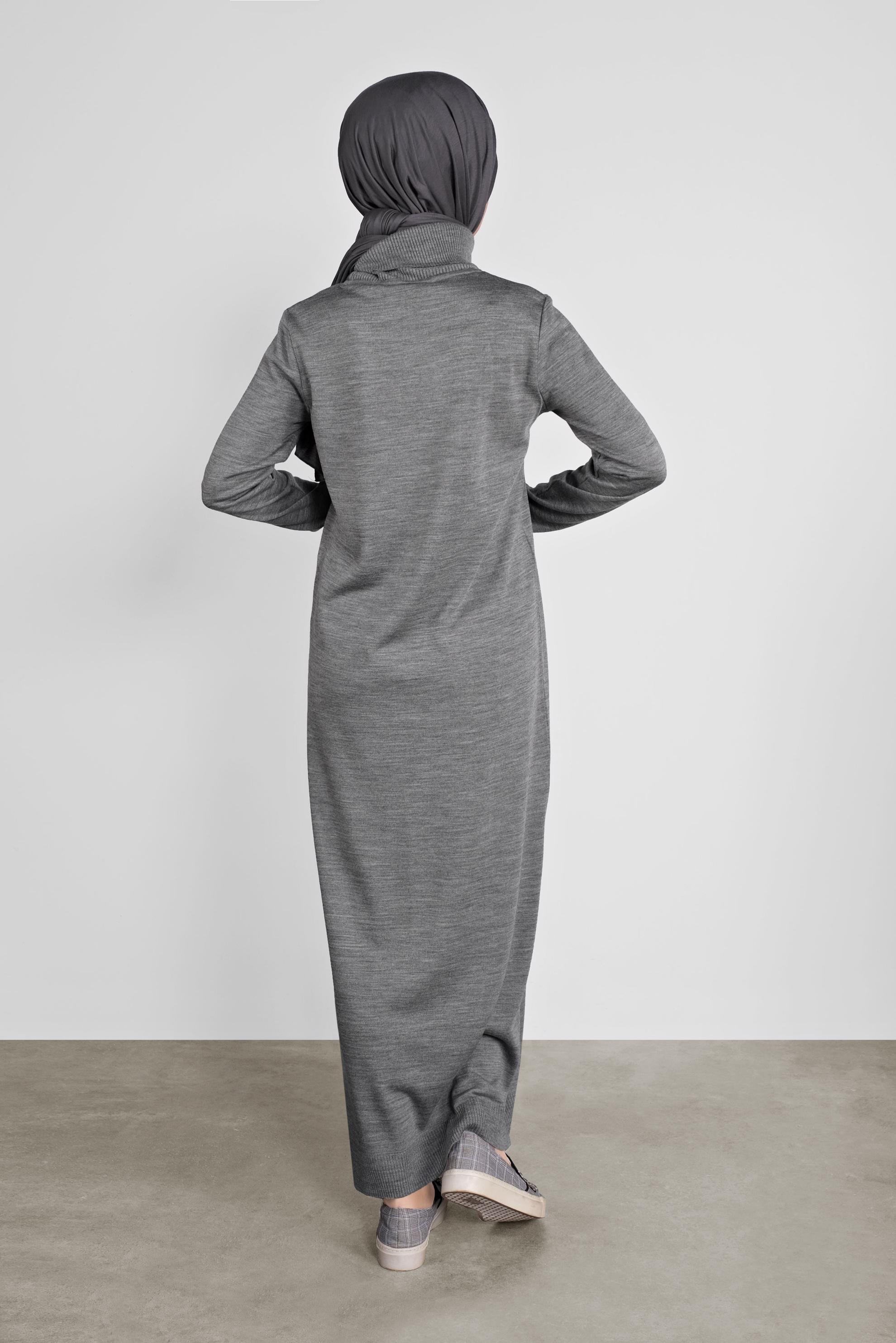 Tesettür giyim GRİ BALIKÇI YAKA  TRİKO ELBİSE 41078