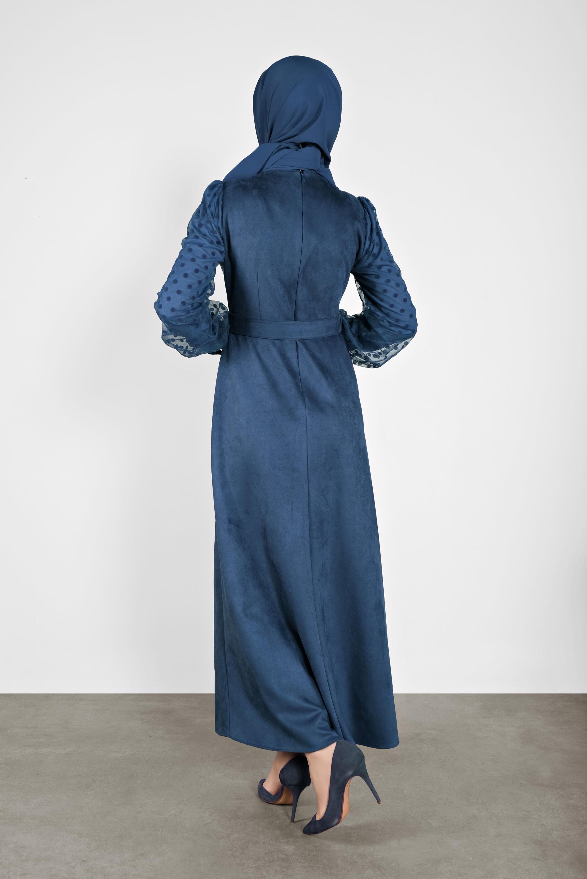 Tesettür giyim LACİVERT KOLLARI PUANTİYELİ MİX KUMAŞ SÜET ELBİSE 41114 