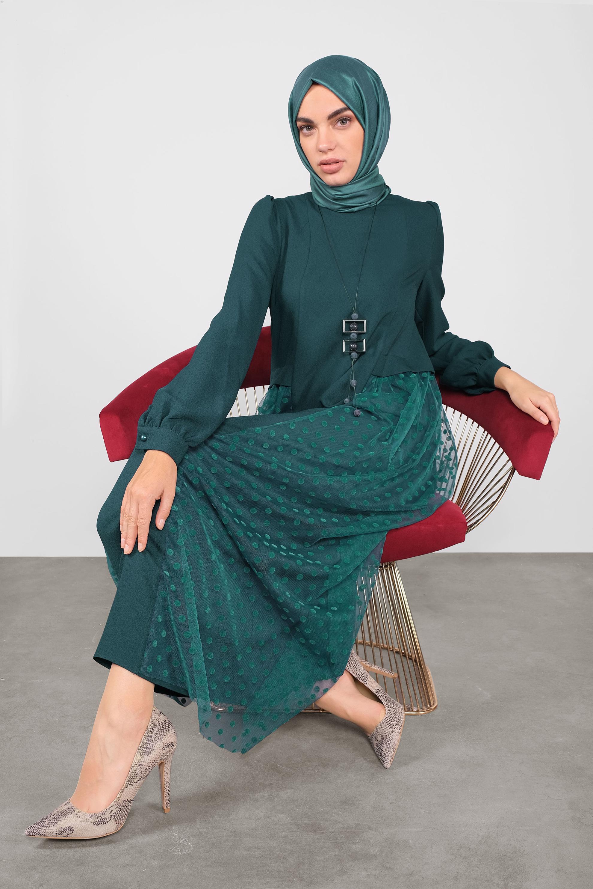 Tesettür giyim YEŞİL PUANTİYE TÜL DETAYLI ELBİSE 41141 