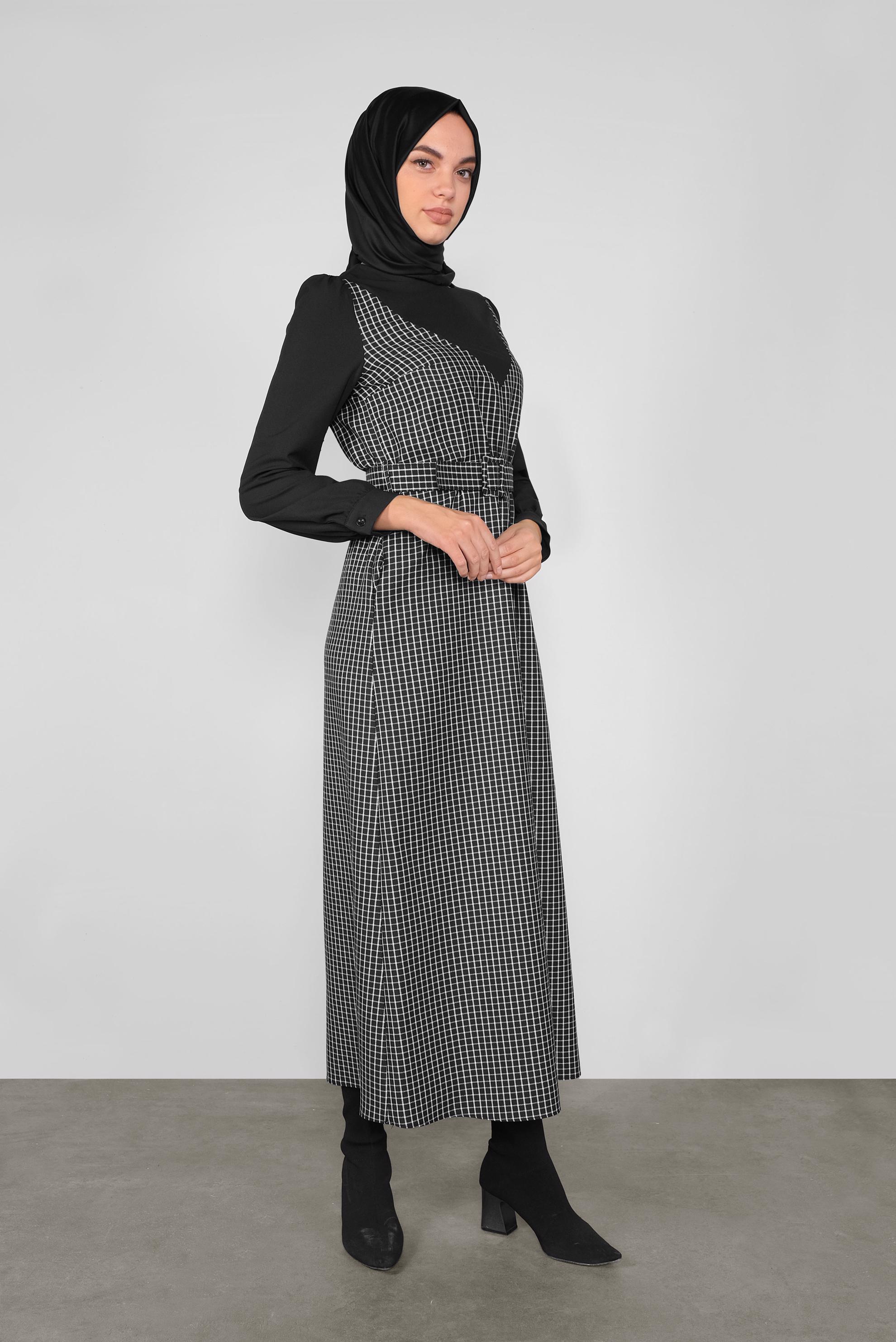 Tesettür giyim SİYAH EKOSE DESENLİ ELBİSE 41142