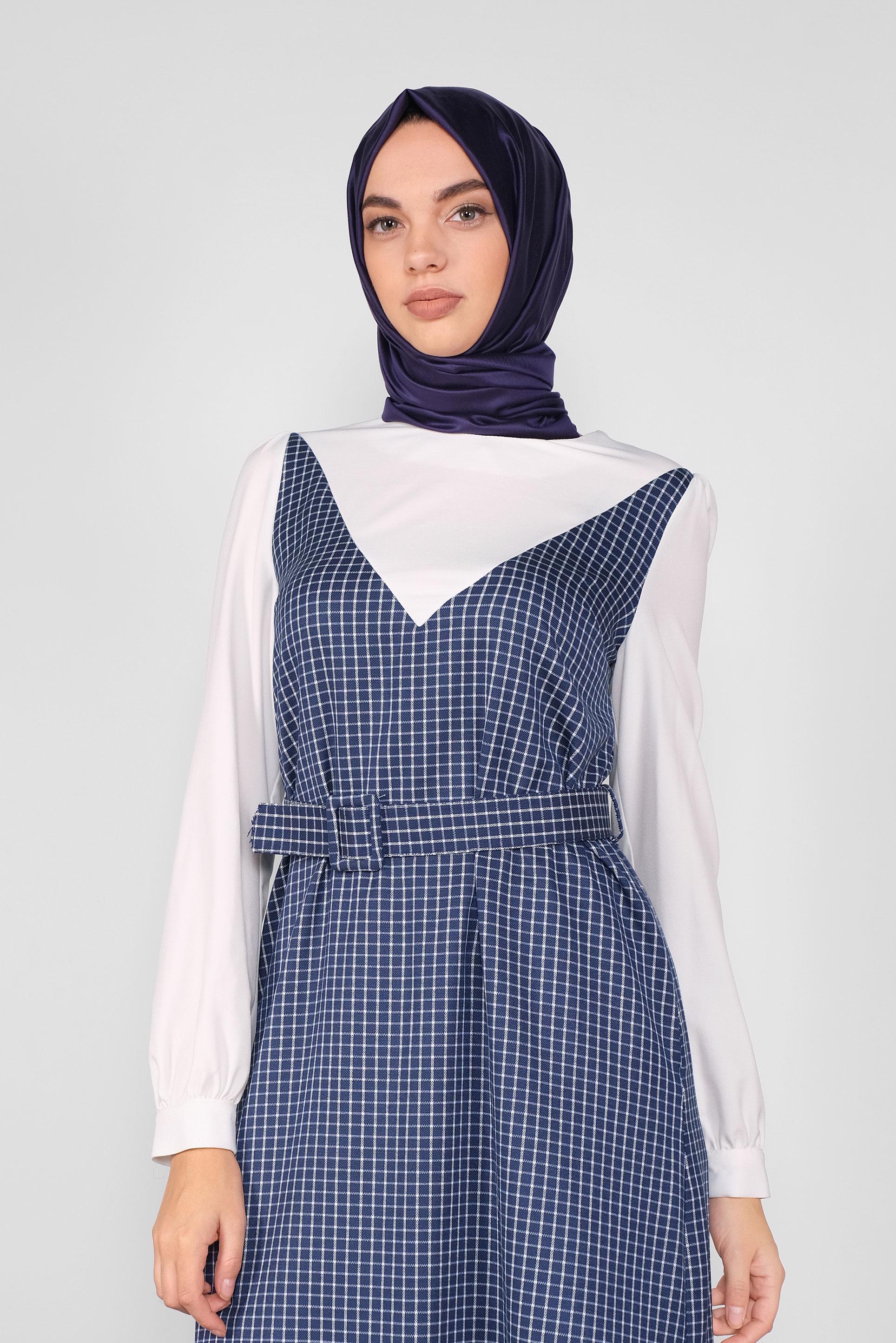 Hijab clothing NAVY BLUE PLAID DRESS 41142 