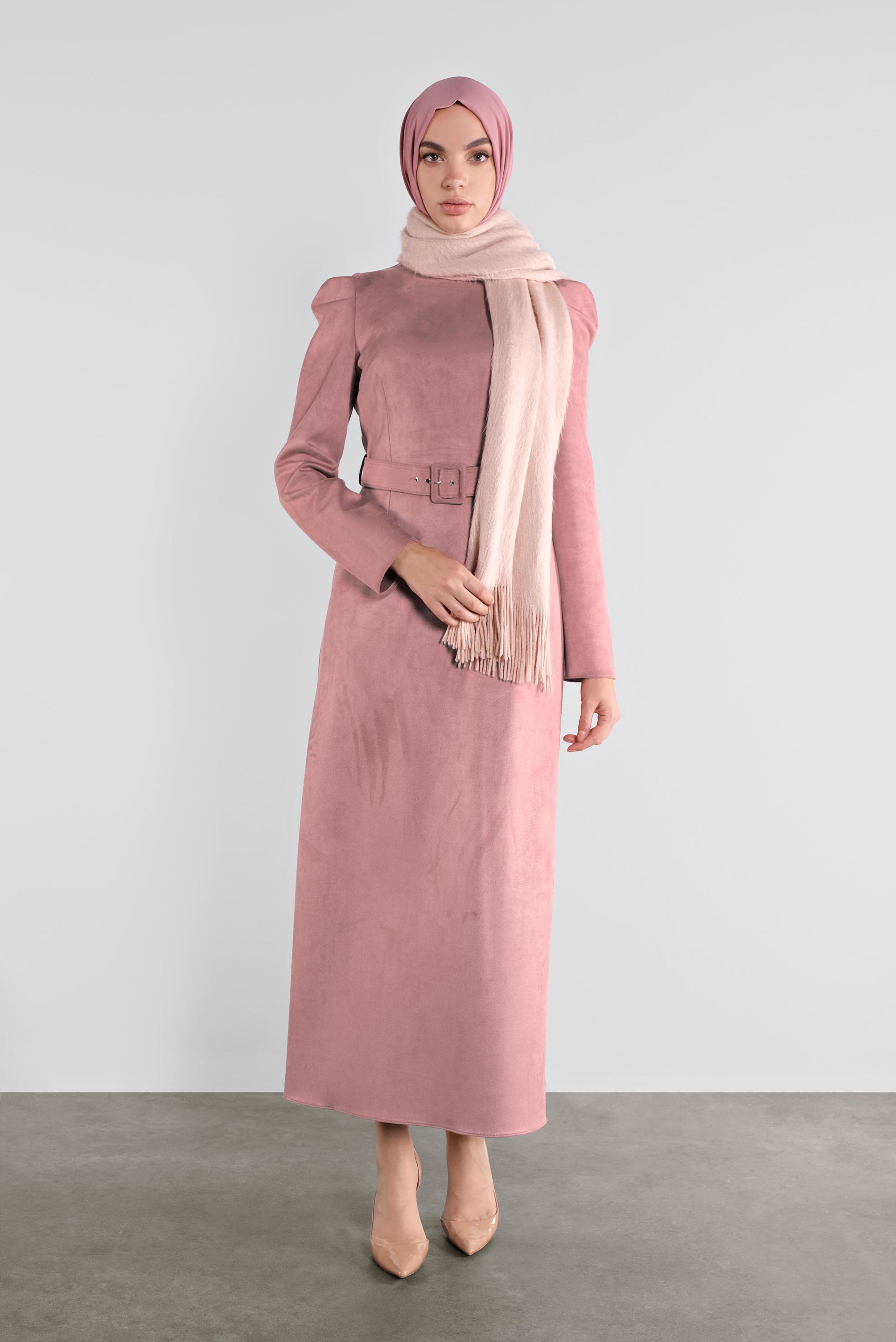Tesettür giyim PUDRA SÜET KEMERLİ ELBİSE 41143