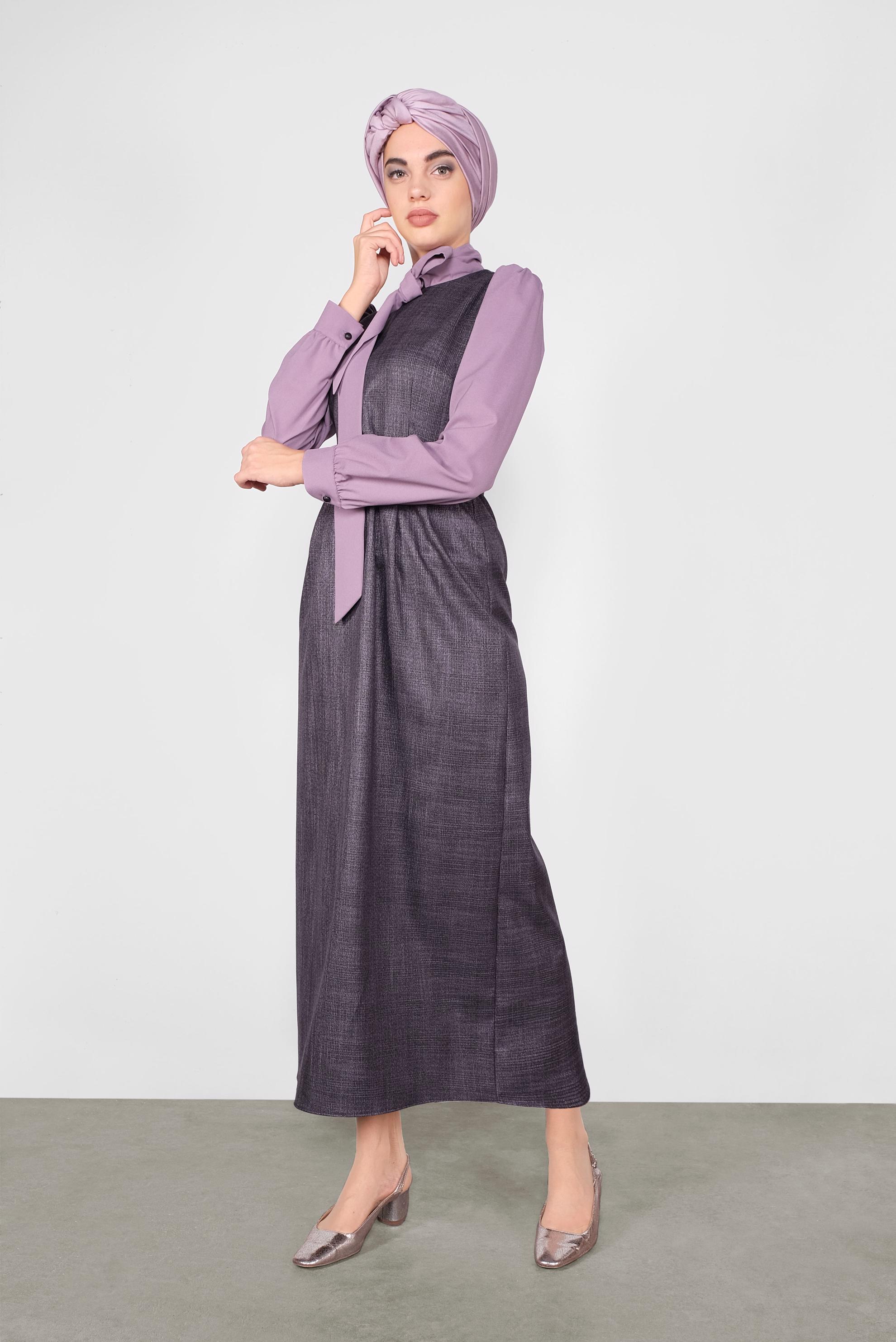 Tesettür giyim SİYAH FİYONK YAKA SİMLİ ELBİSE 41198 