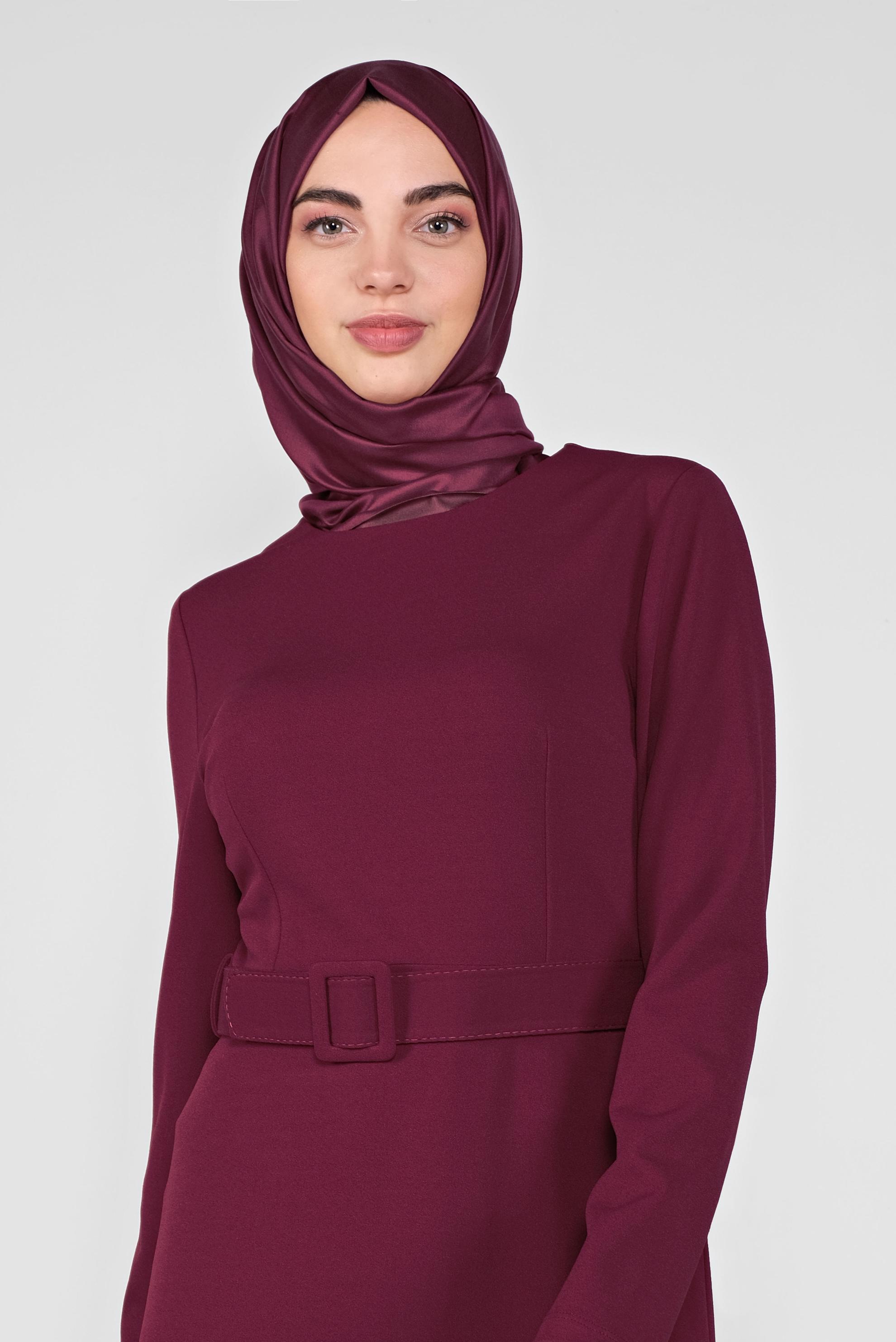Tesettür giyim BORDO FERMUARLI KEMERLİ ELBİSE 41253 