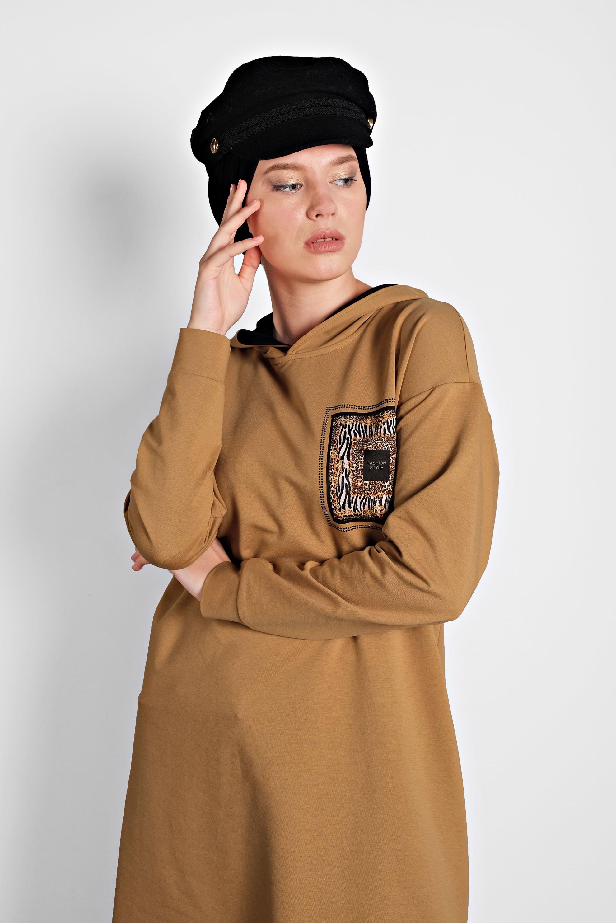 Tesettür giyim SARI NAKIŞLI KAPÜŞONLU EŞOFMAN TUNİK 40125 