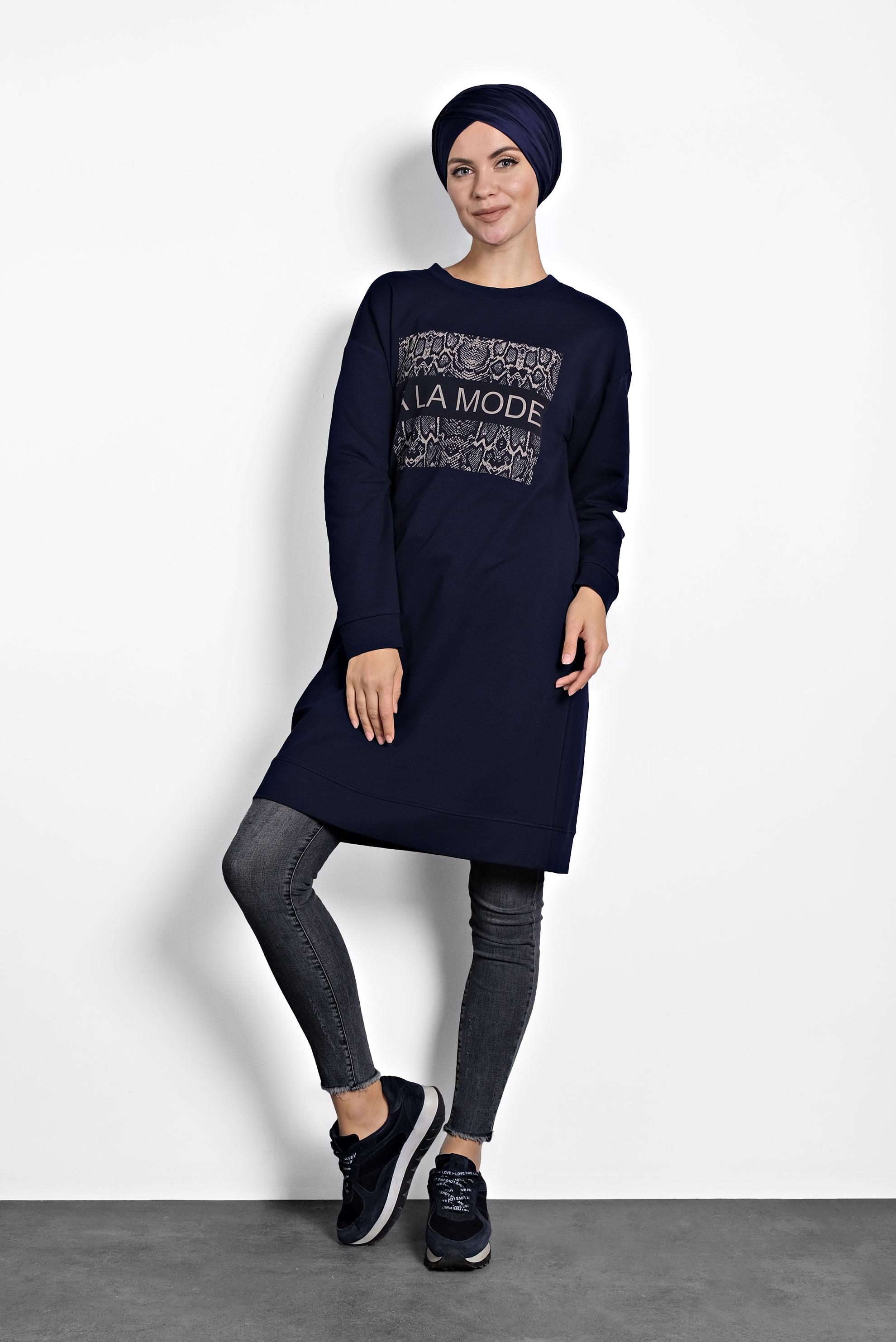 Tesettür giyim LACİVERT BASKILI EŞOFMAN TUNİK 40157