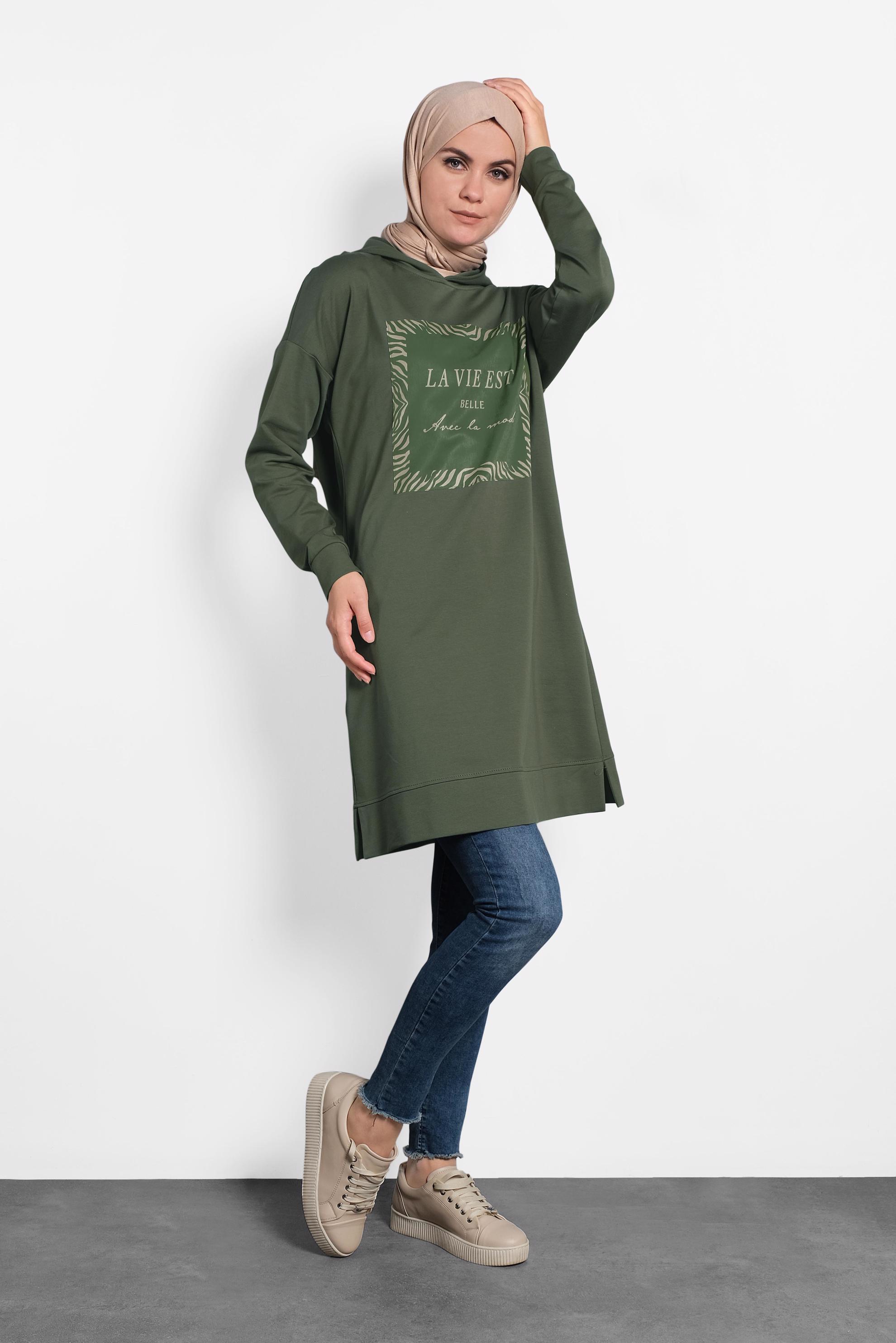 Tesettür giyim HAKİ ÖNÜ BASKILI KAPÜŞONLU  EŞOFMAN TUNİK 40163 