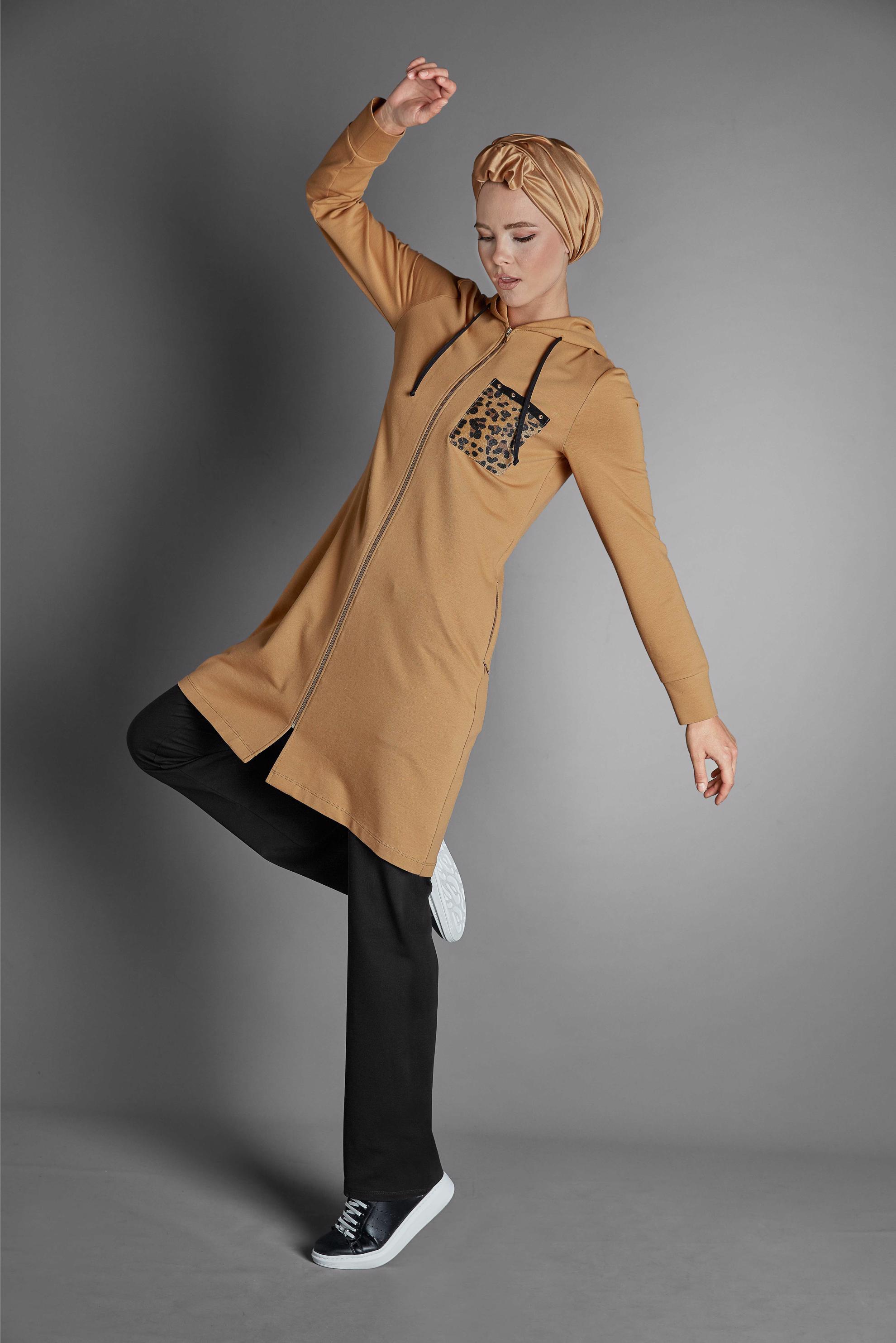 Tesettür giyim SARI LEOPAR DESENLİ EŞOFMAN TAKIMI 40226