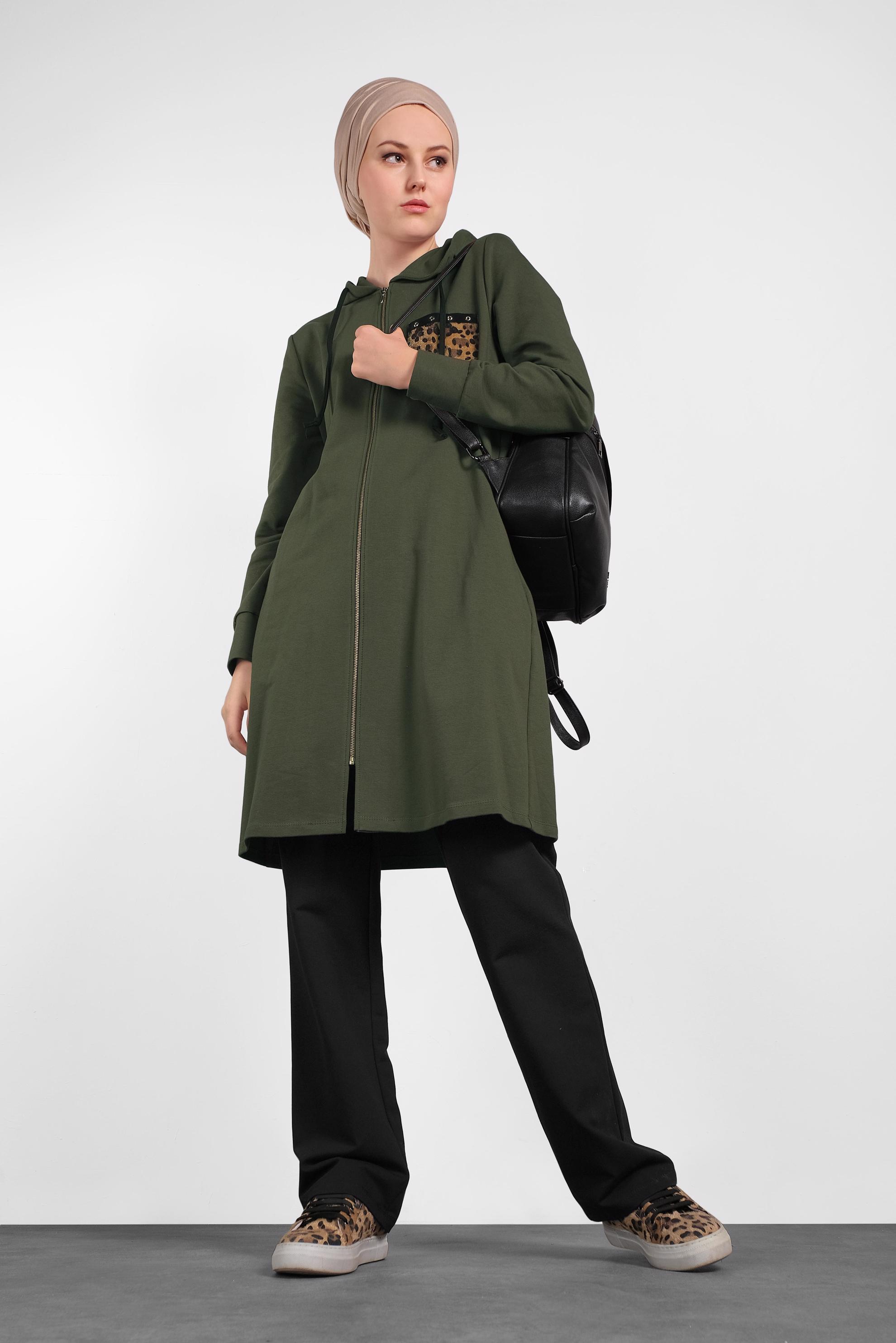 Tesettür giyim HAKİ LEOPAR DESENLİ EŞOFMAN TAKIMI 40226