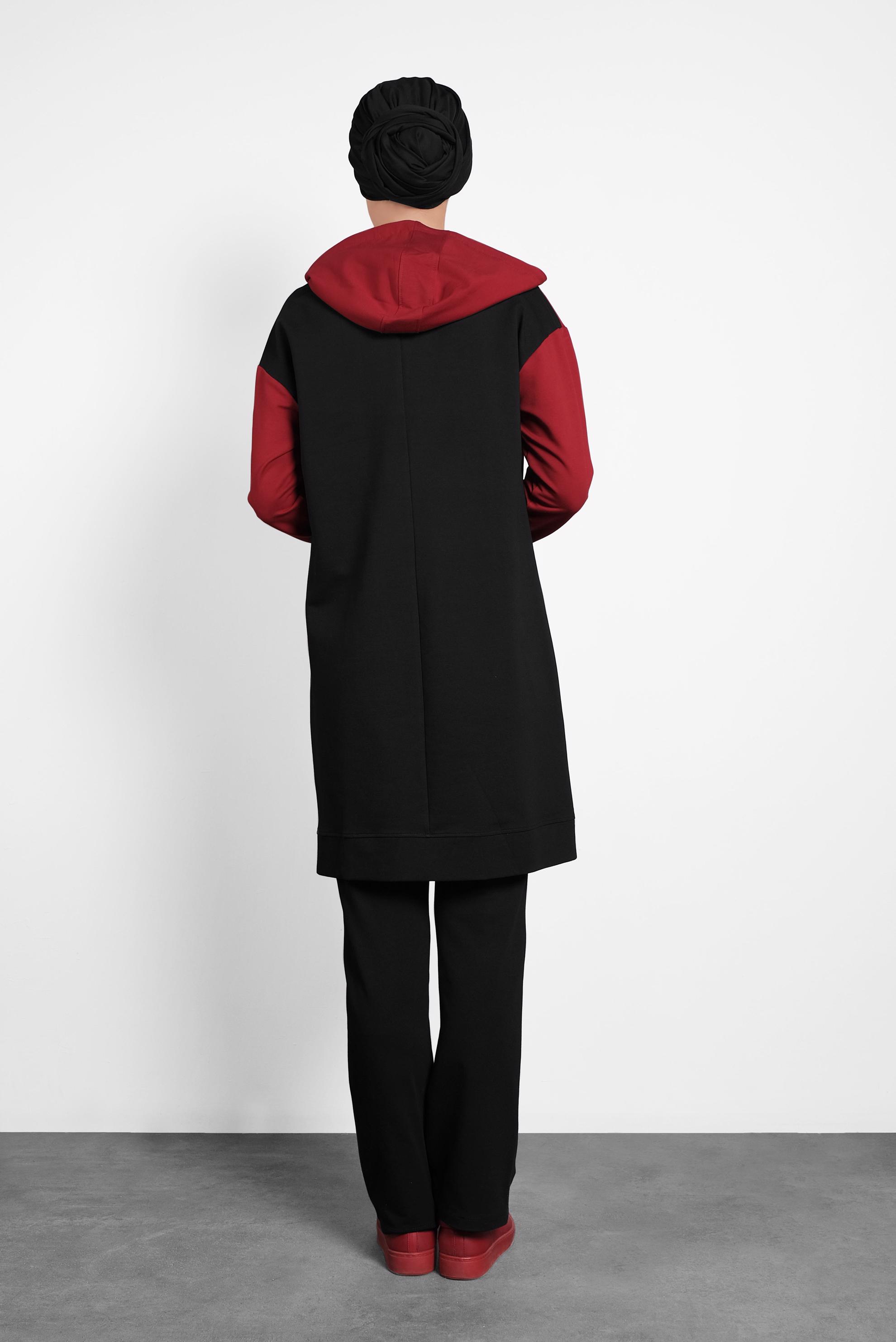 Tesettür giyim KIRMIZI BASKILI KAPÜŞONLU EŞOFMAN TAKIM 40229 