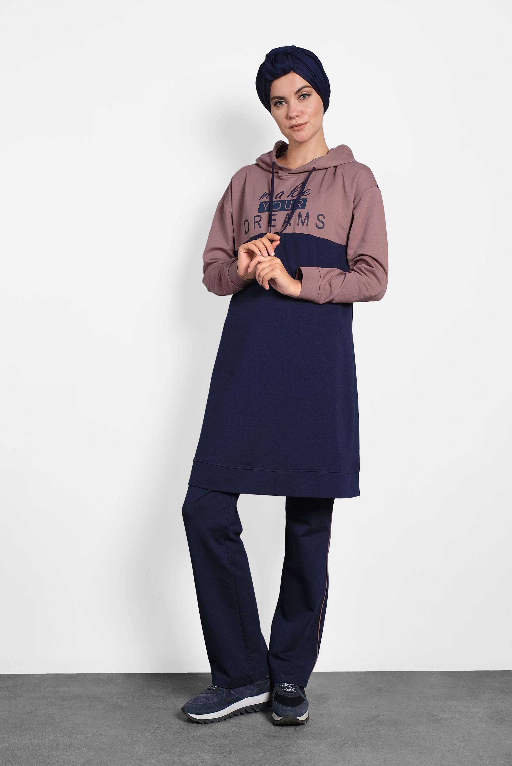 Tesettür giyim PEMBE BASKILI KAPÜŞONLU EŞOFMAN TAKIM 40229 