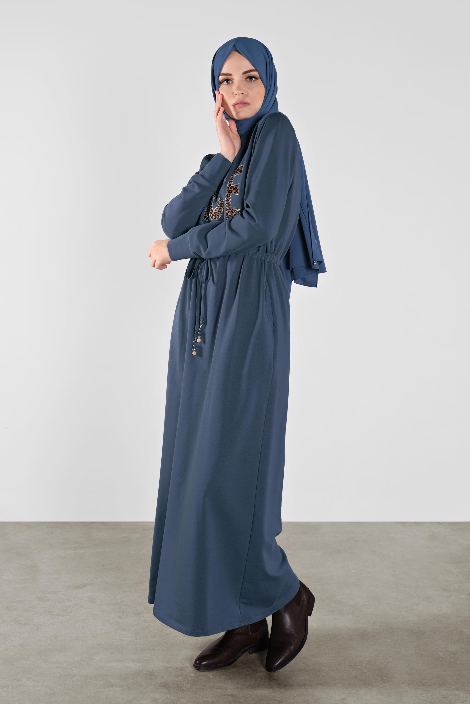 Vêtements hijab BLEU MARINE ROBE SPORT À IMPRIMÉE 41101
