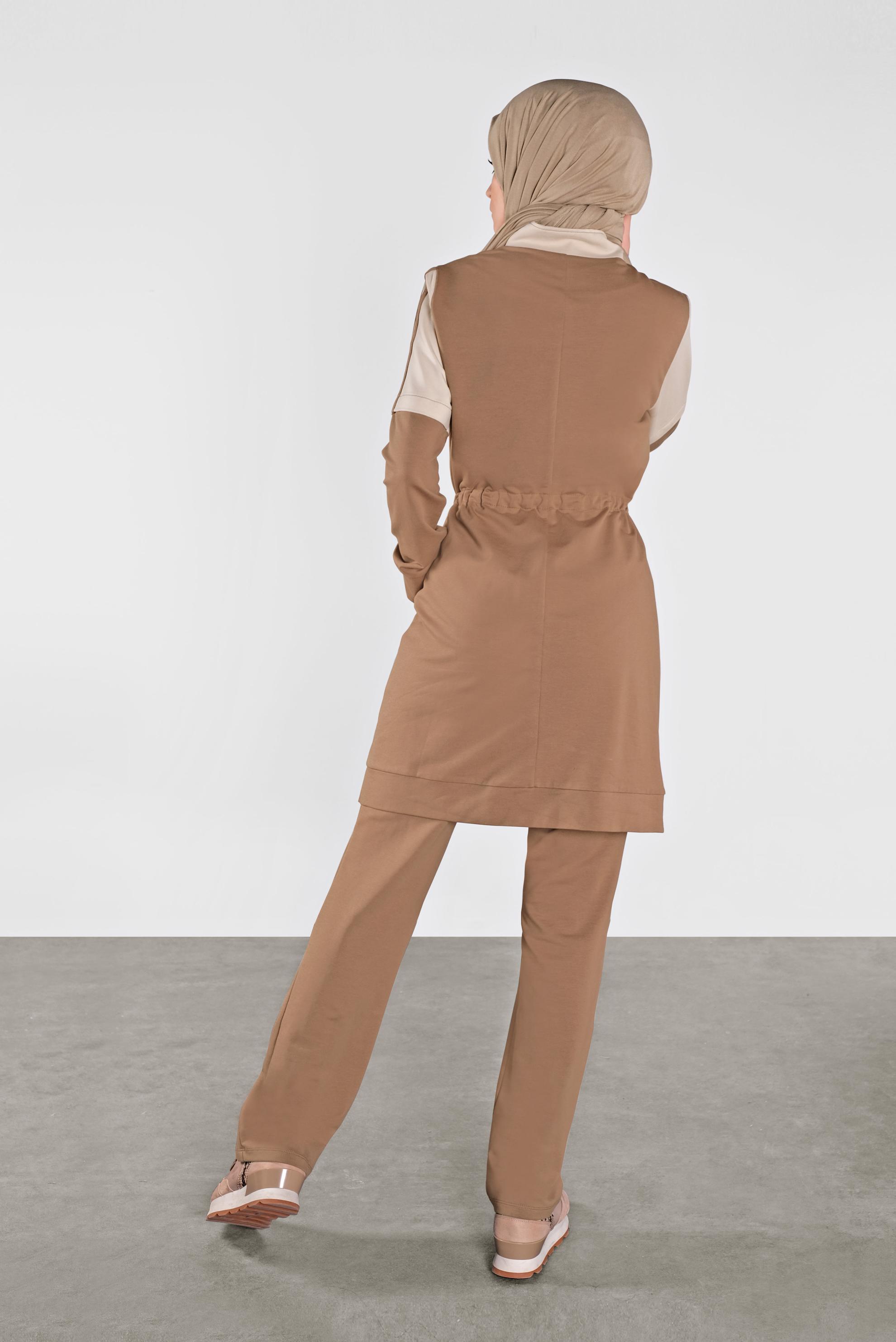 Tesettür giyim BEJ FERMUARLI EŞOFMAN TAKIMI 41106