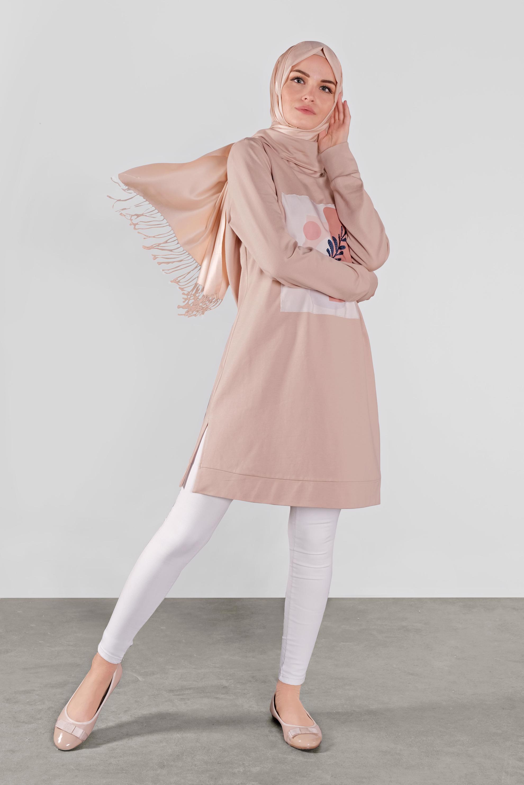 Tesettür giyim PUDRA BASKILI EŞOFMAN TUNİK 41110