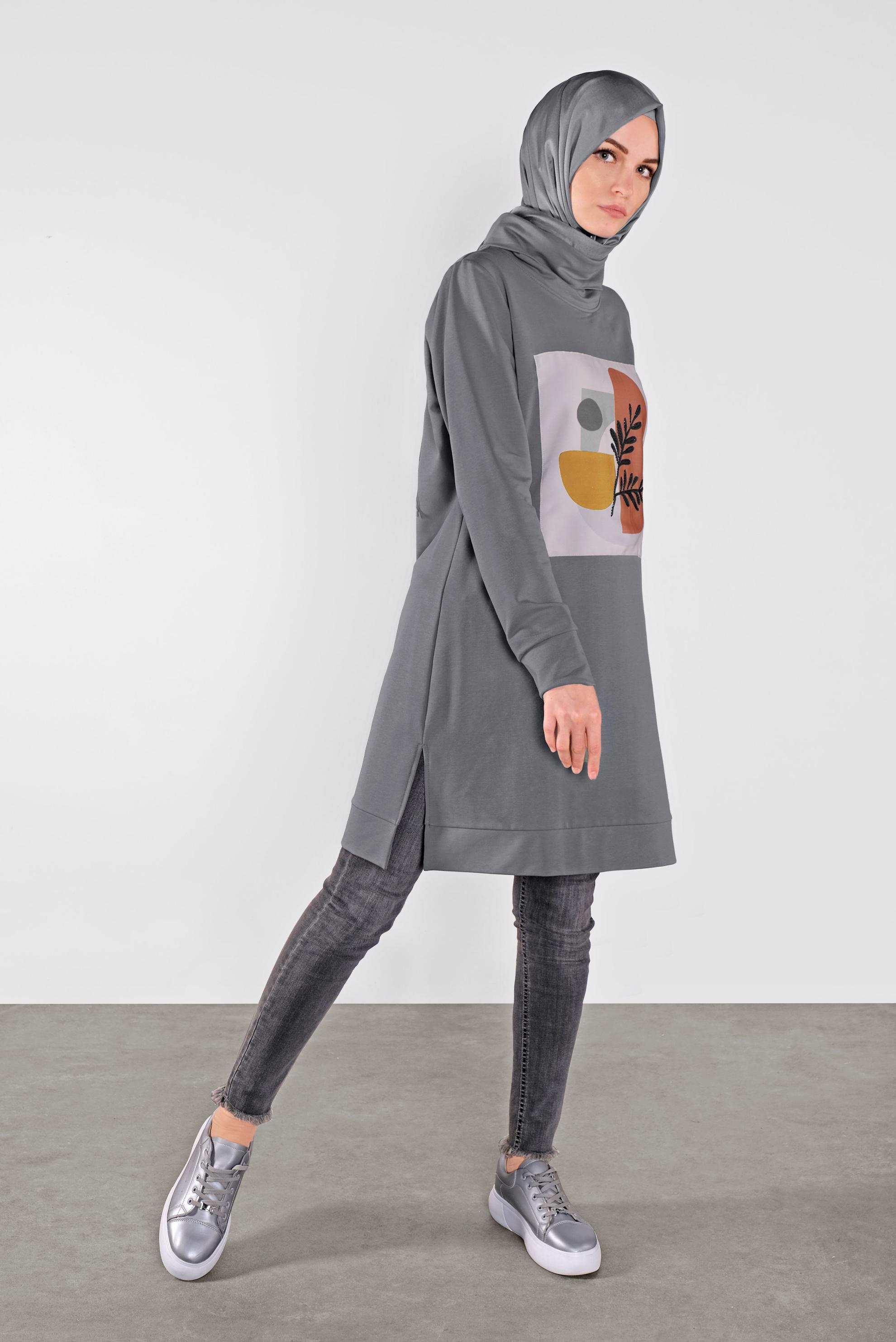 Tesettür giyim GRİ BASKILI EŞOFMAN TUNİK 41110