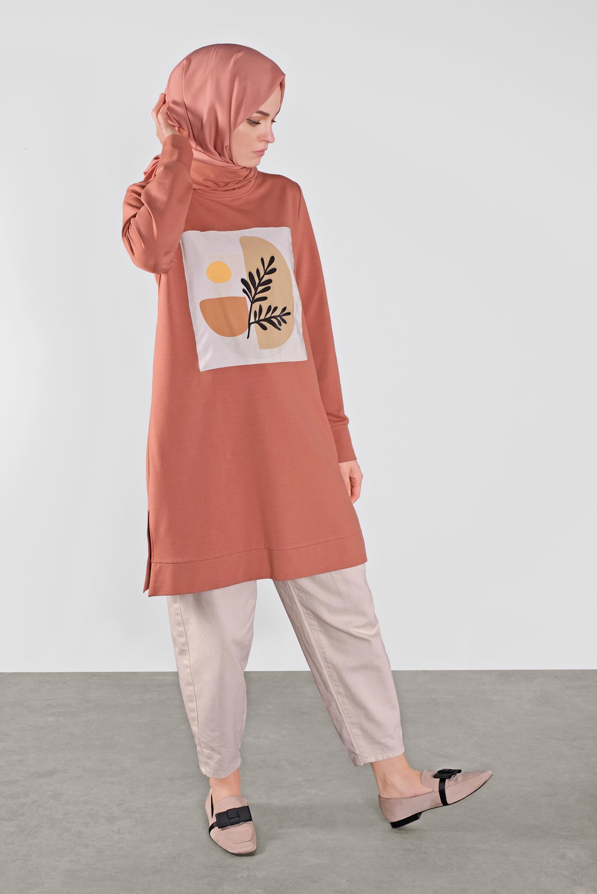 Tesettür giyim TURUNCU BASKILI EŞOFMAN TUNİK 41110