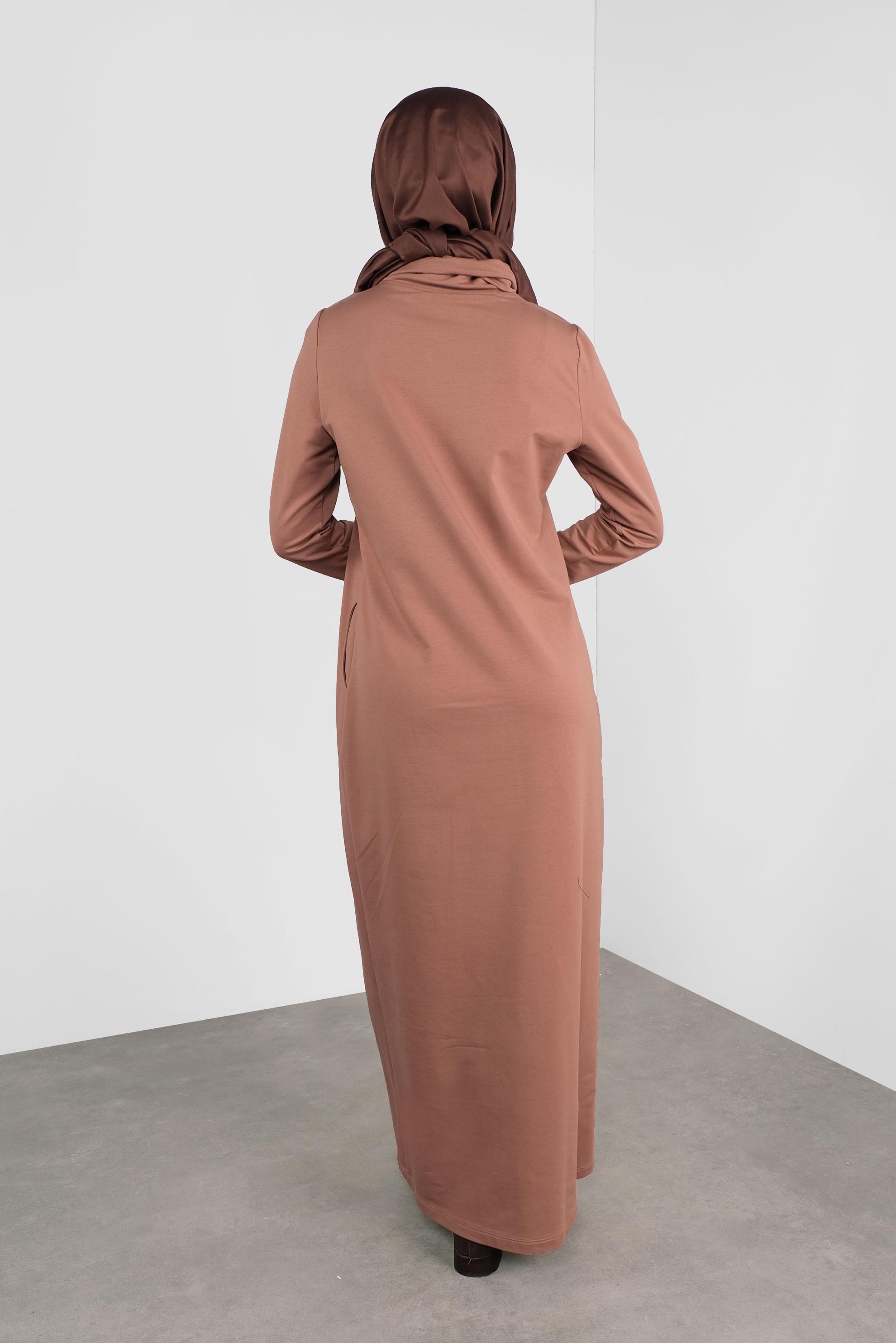 Vêtements hijab BRUN ROBE IMPRIMÉE À SEUQINS 41112