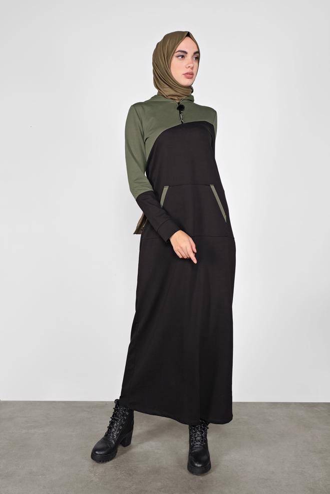 Tesettür giyim SİYAH KAPÜŞONLU CEP DETAYLI EŞOFMAN ELBİSE 41158 - ALVİNA