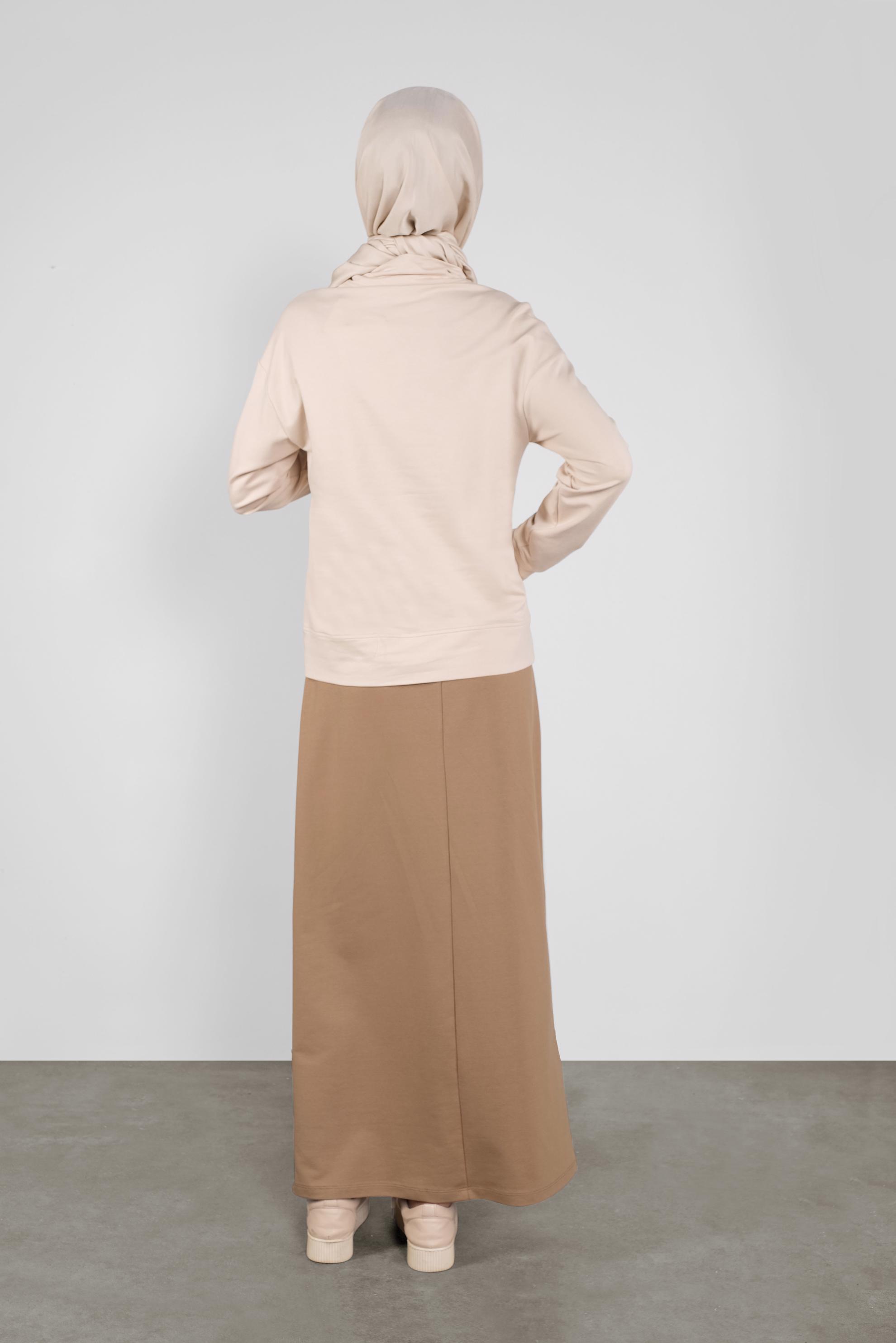 Tesettür giyim KAHVE ASİMETRİK KESİM YAZI BASKILI İKİLİ ETEKLİ EŞOFMAN TAKIM 41203