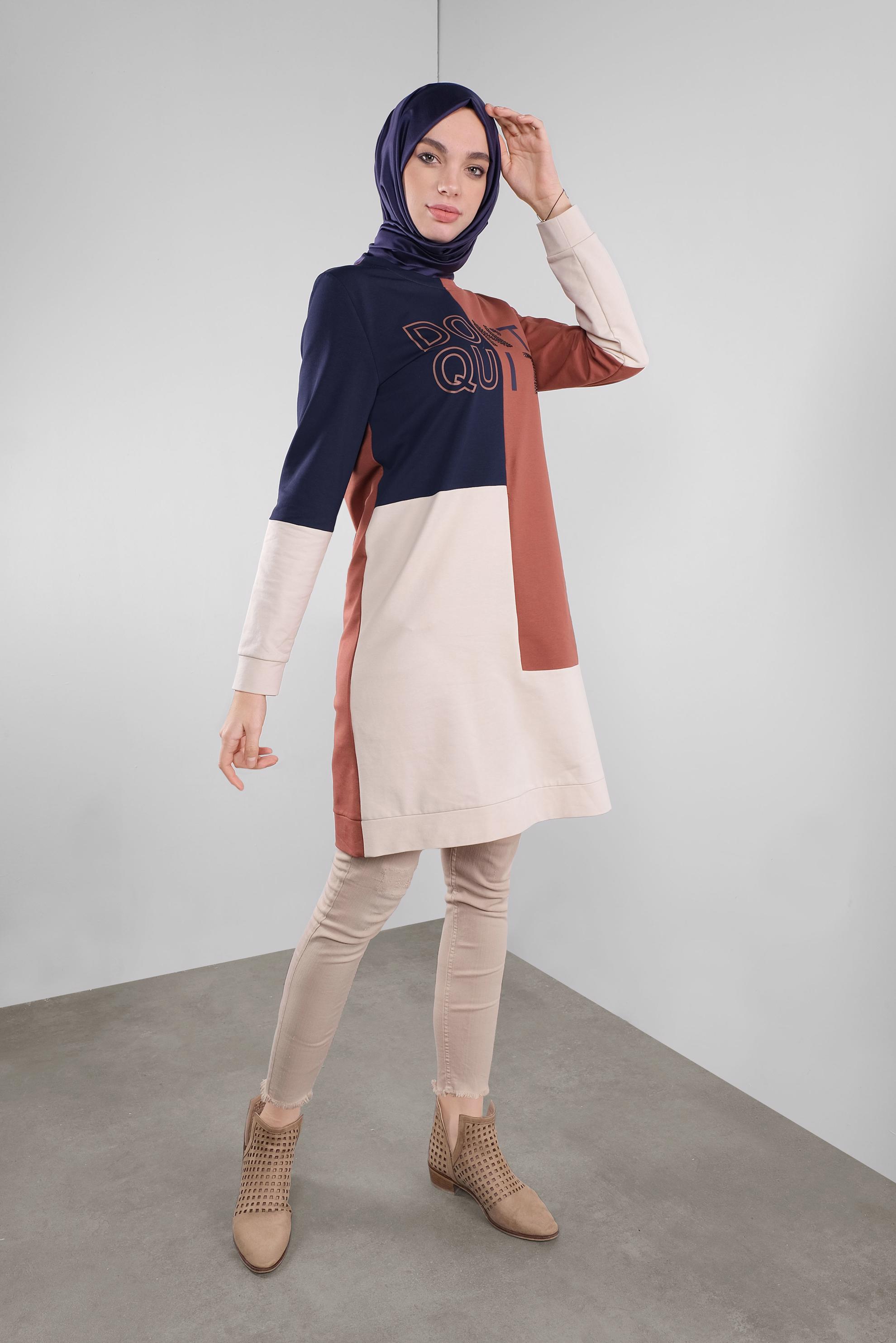 Tesettür giyim TURUNCU YAZI BASKILI RENKLİ EŞOFMAN TUNİK 41206