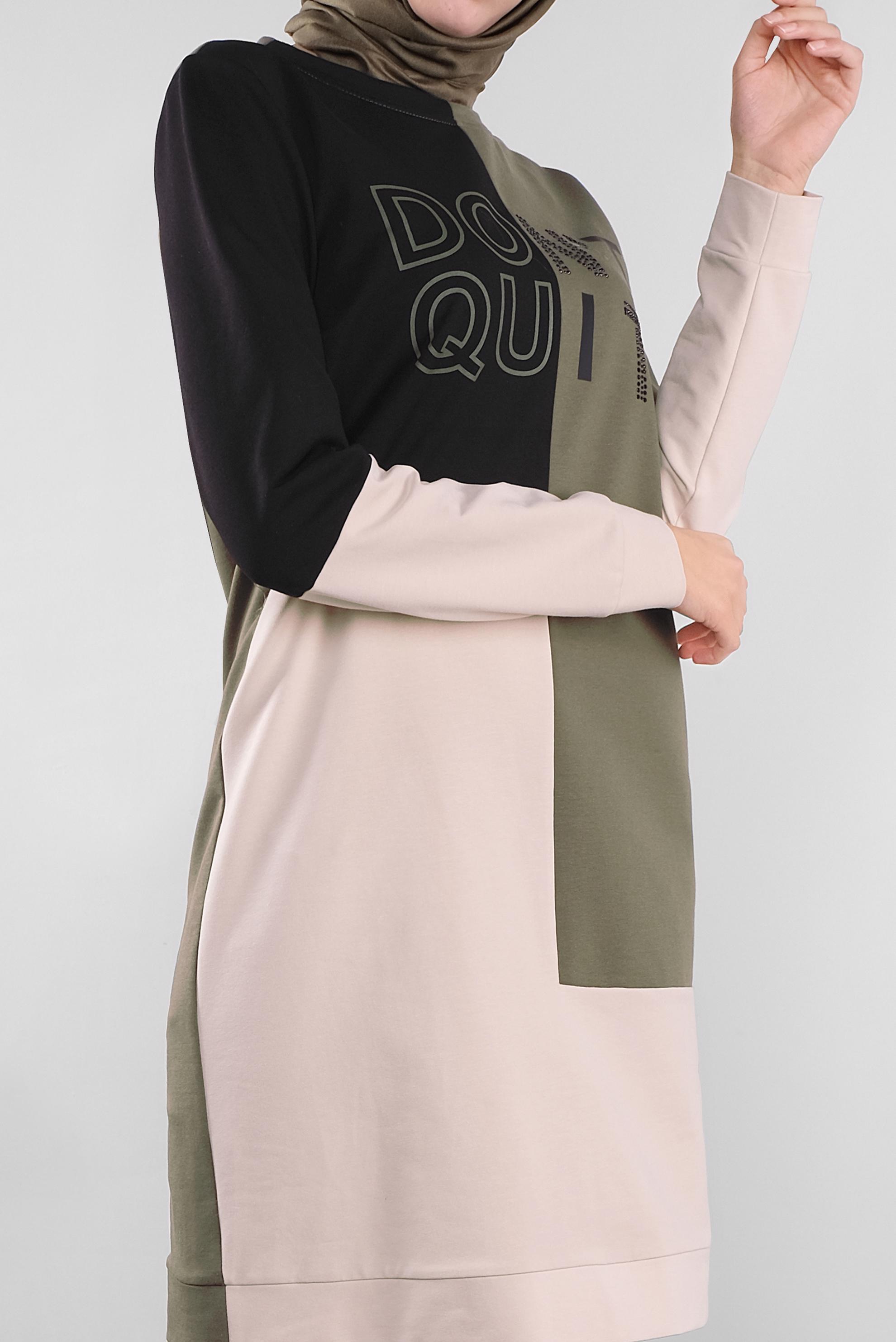 Tesettür giyim HAKİ YAZI BASKILI RENKLİ EŞOFMAN TUNİK 41206