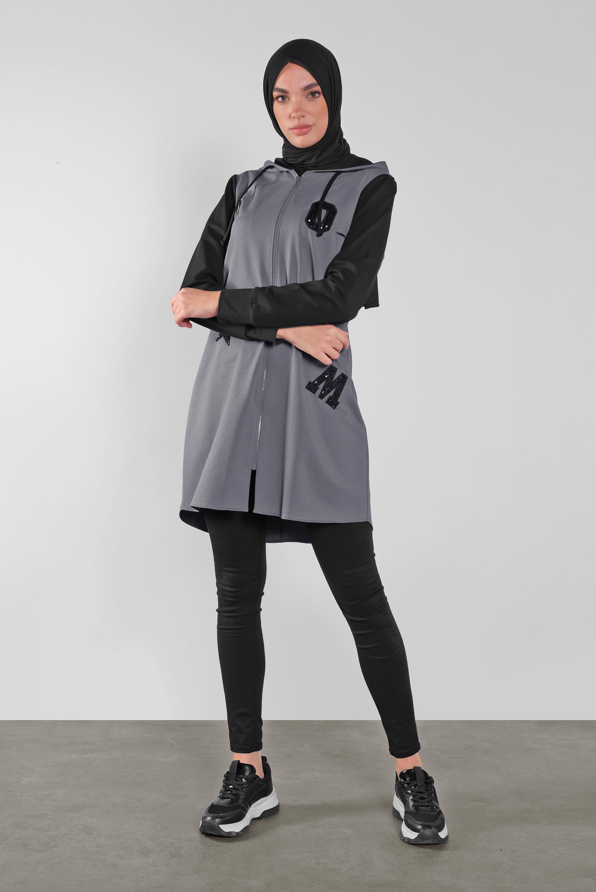 Tesettür giyim GRİ PULLU HARF İŞLEMELİ EŞOFMAN TUNİK  41271 