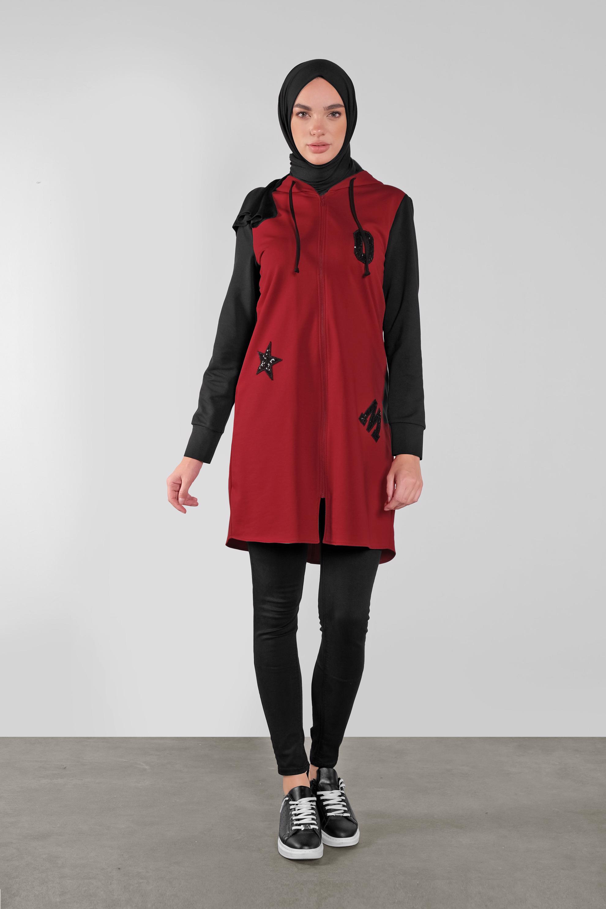 Tesettür giyim KIRMIZI PULLU HARF İŞLEMELİ EŞOFMAN TUNİK  41271 