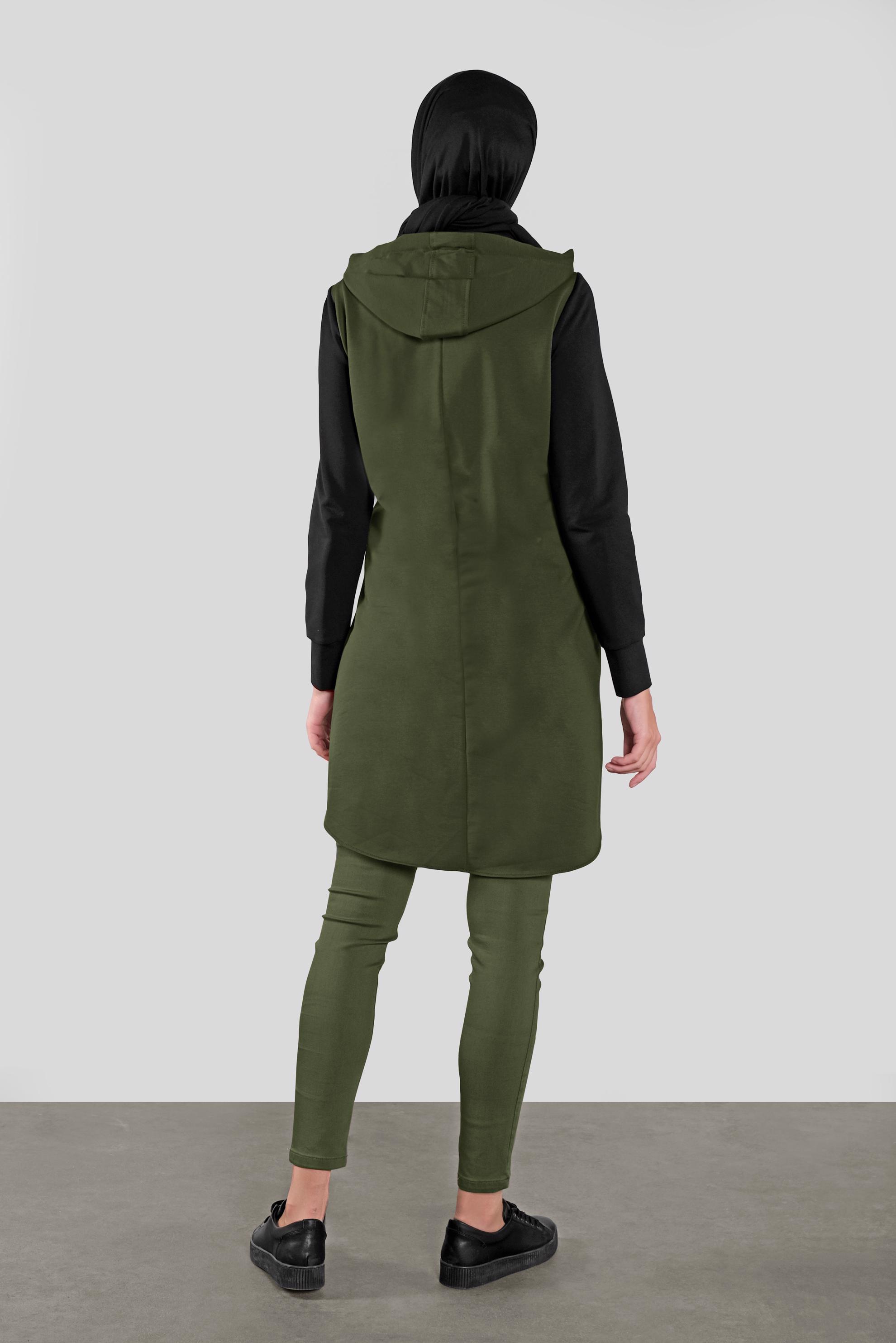 Tesettür giyim HAKİ PULLU HARF İŞLEMELİ EŞOFMAN TUNİK  41271 