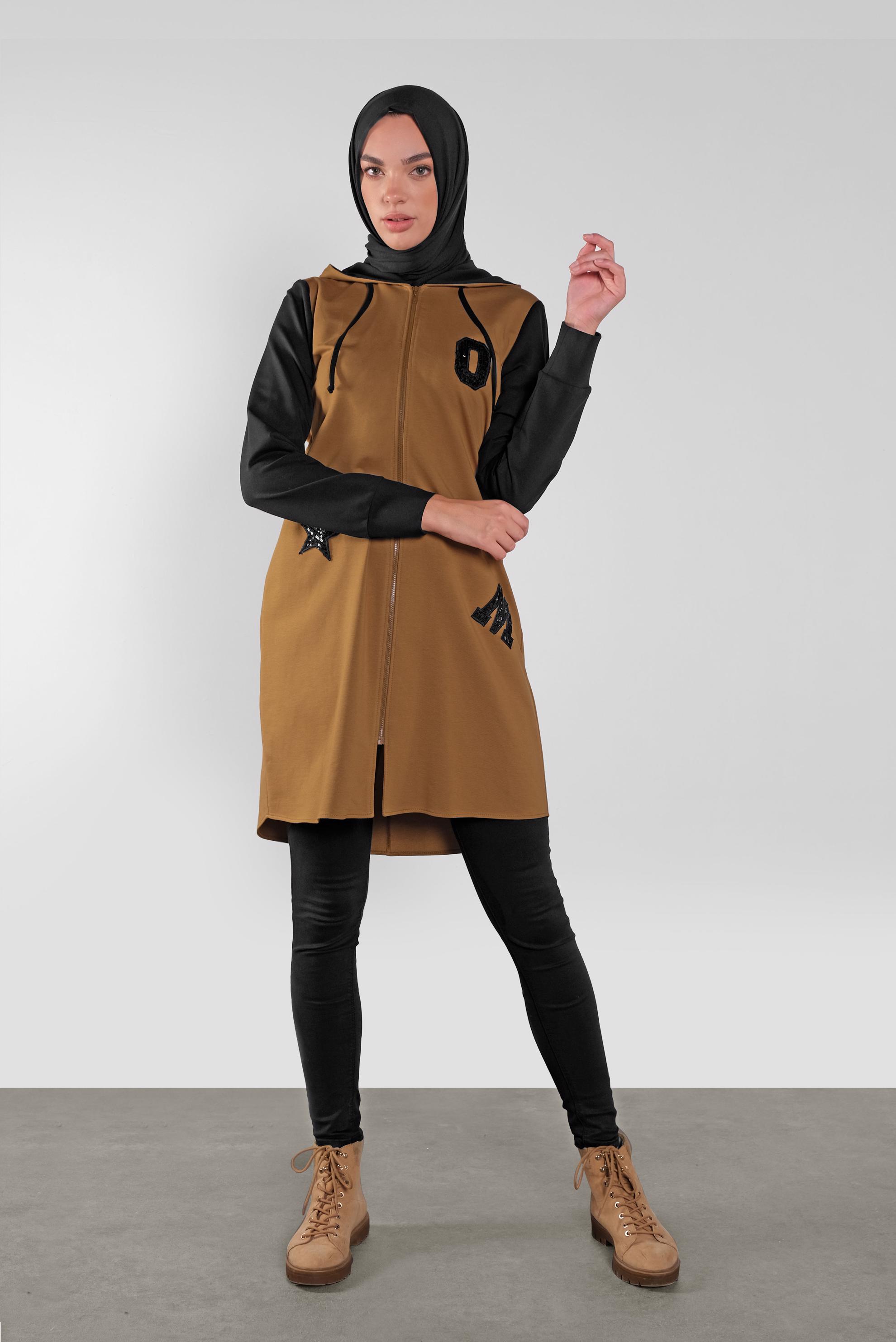 Tesettür giyim SARI PULLU HARF İŞLEMELİ EŞOFMAN TUNİK  41271 