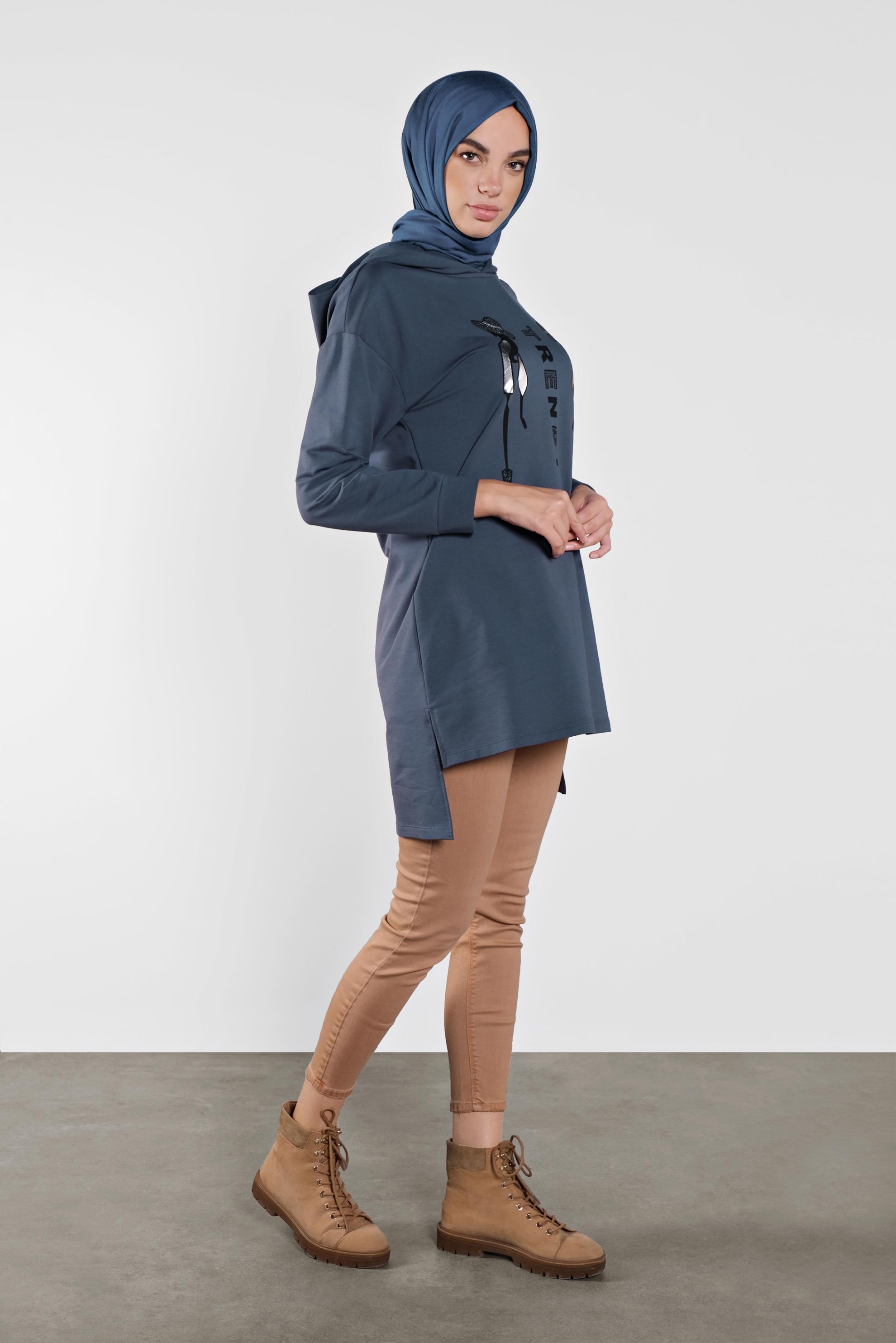 Tesettür giyim LACİVERT PAMUKLU BASKI DETAYLI EŞOFMAN TUNİK  41273