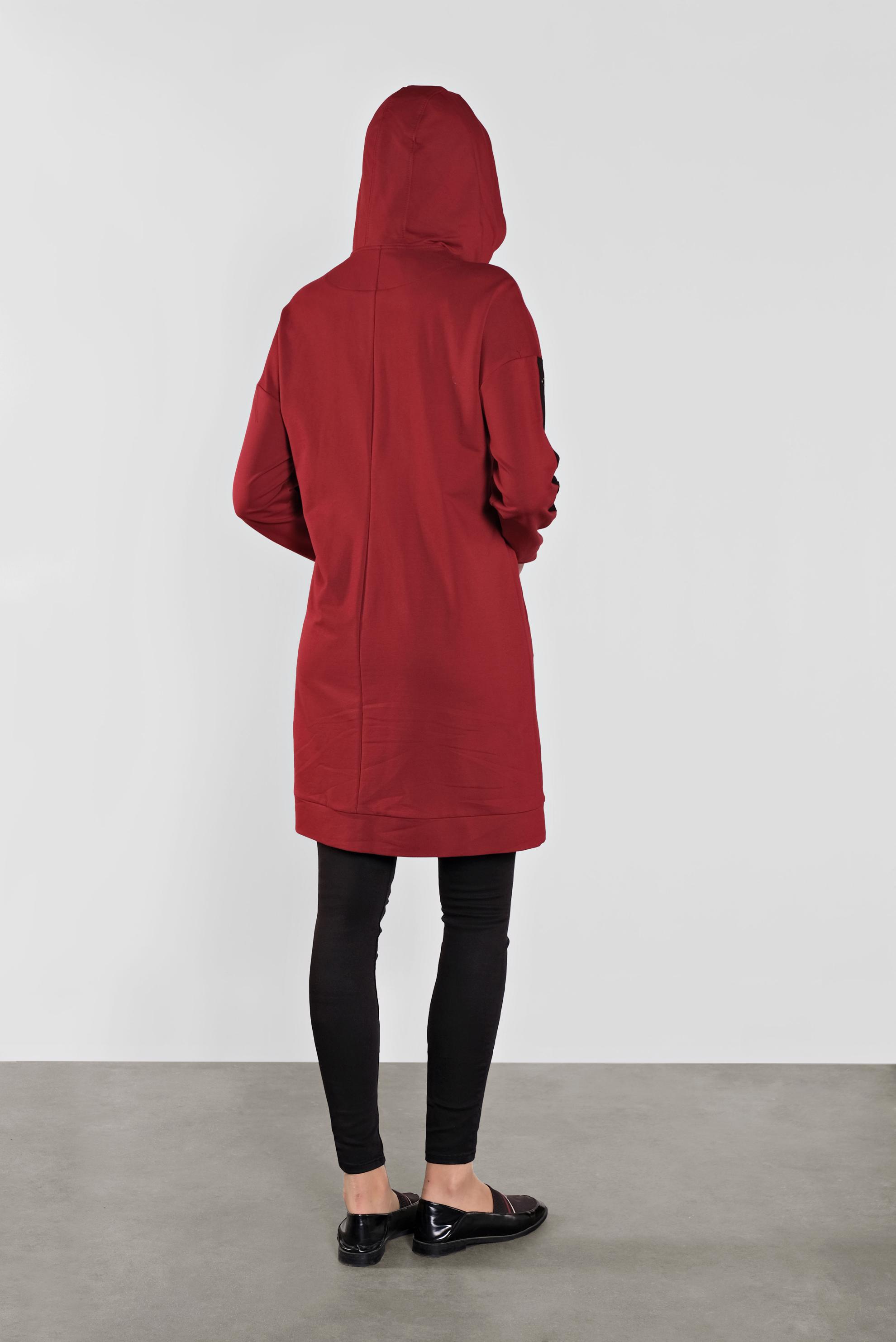 Tesettür giyim KIRMIZI NAKIŞ VE ŞERİT DETAYLI PAMUKLU EŞOFMAN TUNİK 41274