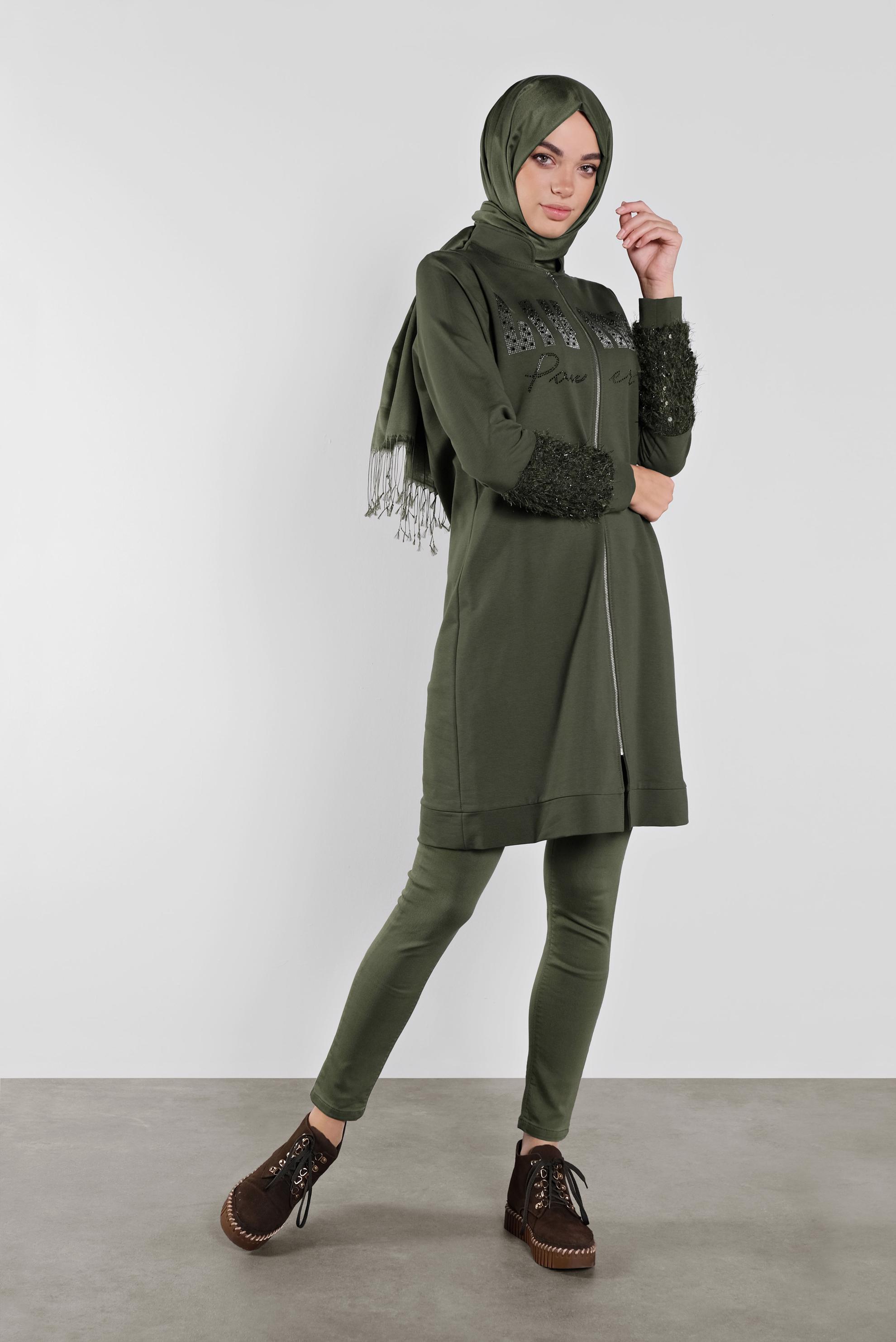 Tesettür giyim HAKİ TAŞ BASKILI EŞOFMAN TUNİK 41277 