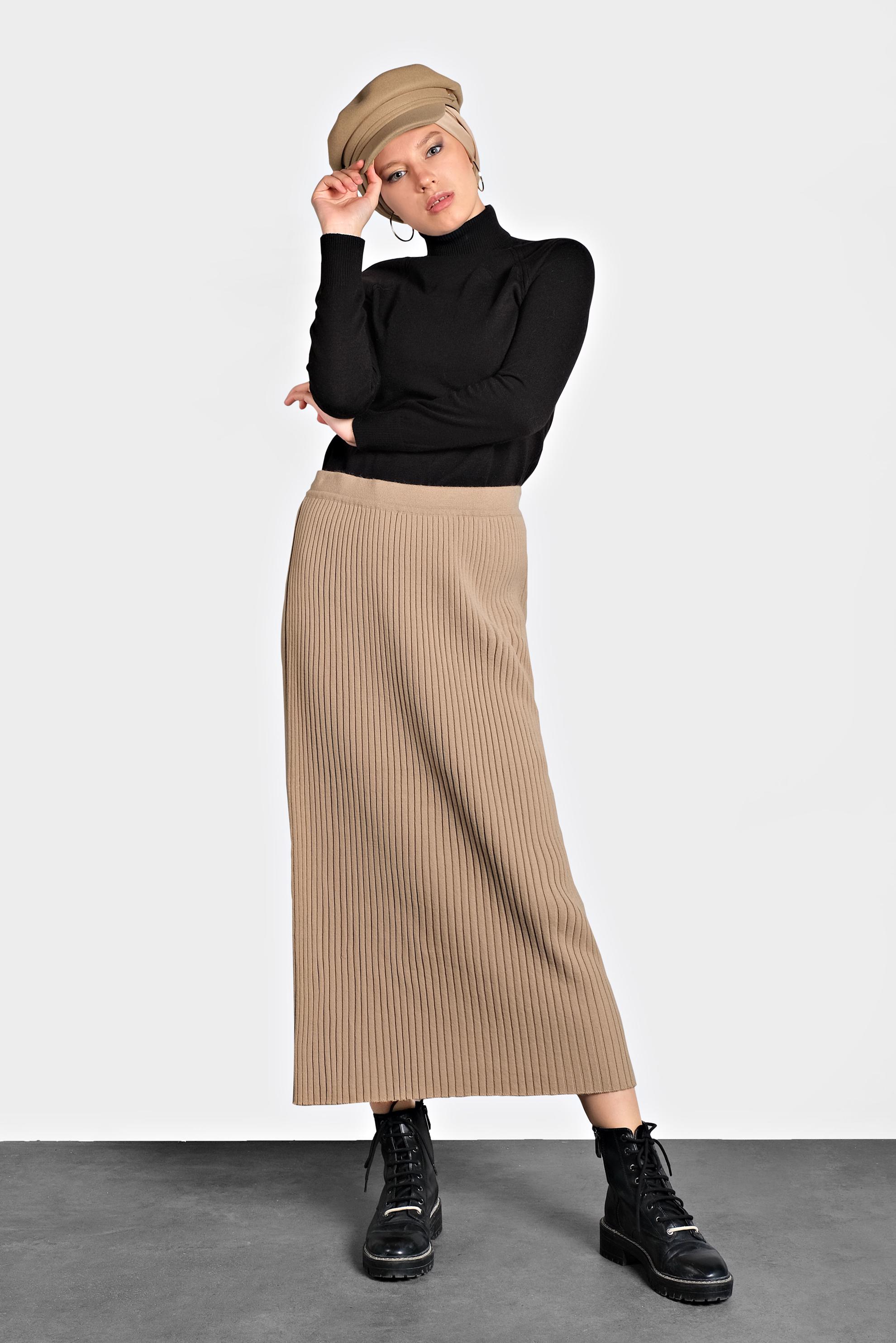 Tesettür giyim KAHVE BELİ LASTİKLİ FİTİLLİ TRİKO ETEK 60001