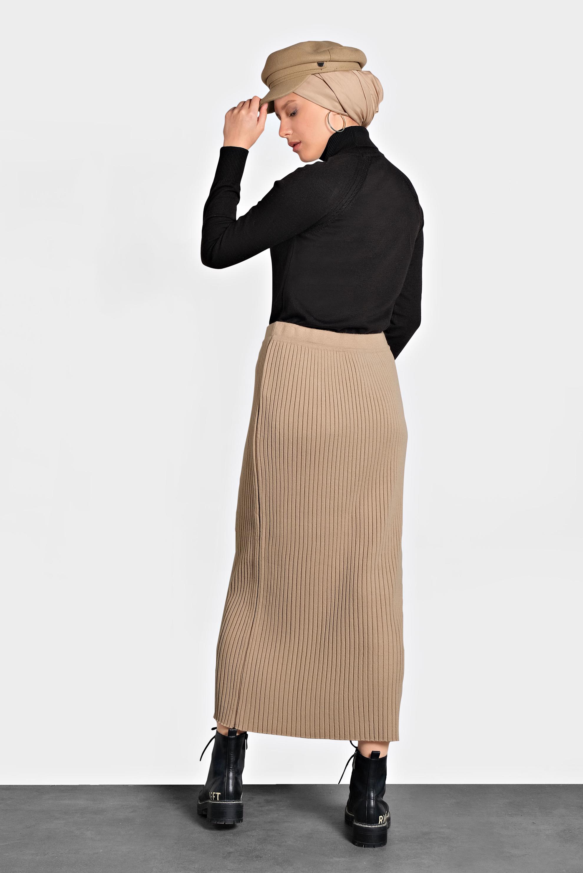 Tesettür giyim KAHVE BELİ LASTİKLİ FİTİLLİ TRİKO ETEK 60001