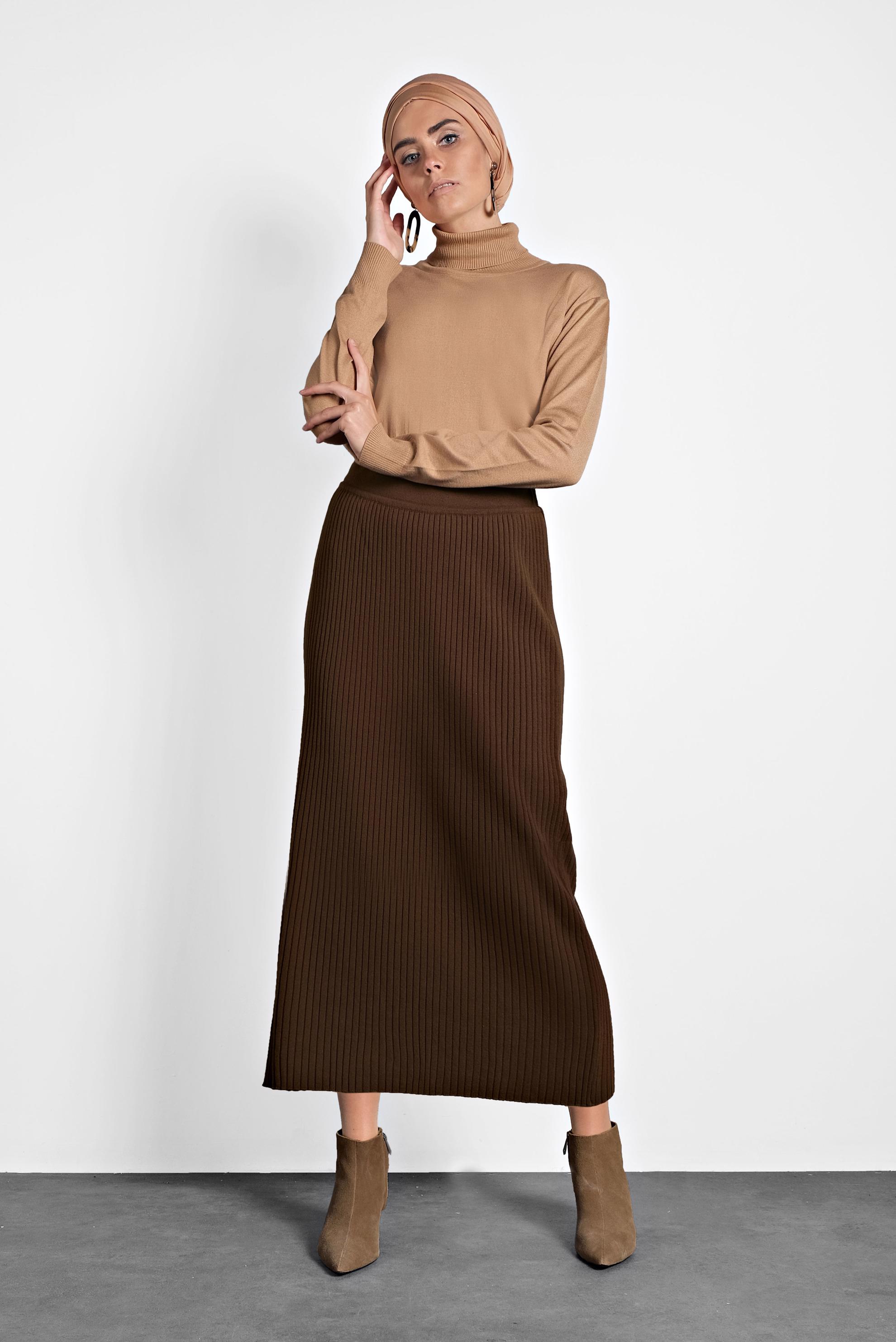 Tesettür giyim KAHVE BELİ LASTİKLİ FİTİLLİ TRİKO ETEK 60001