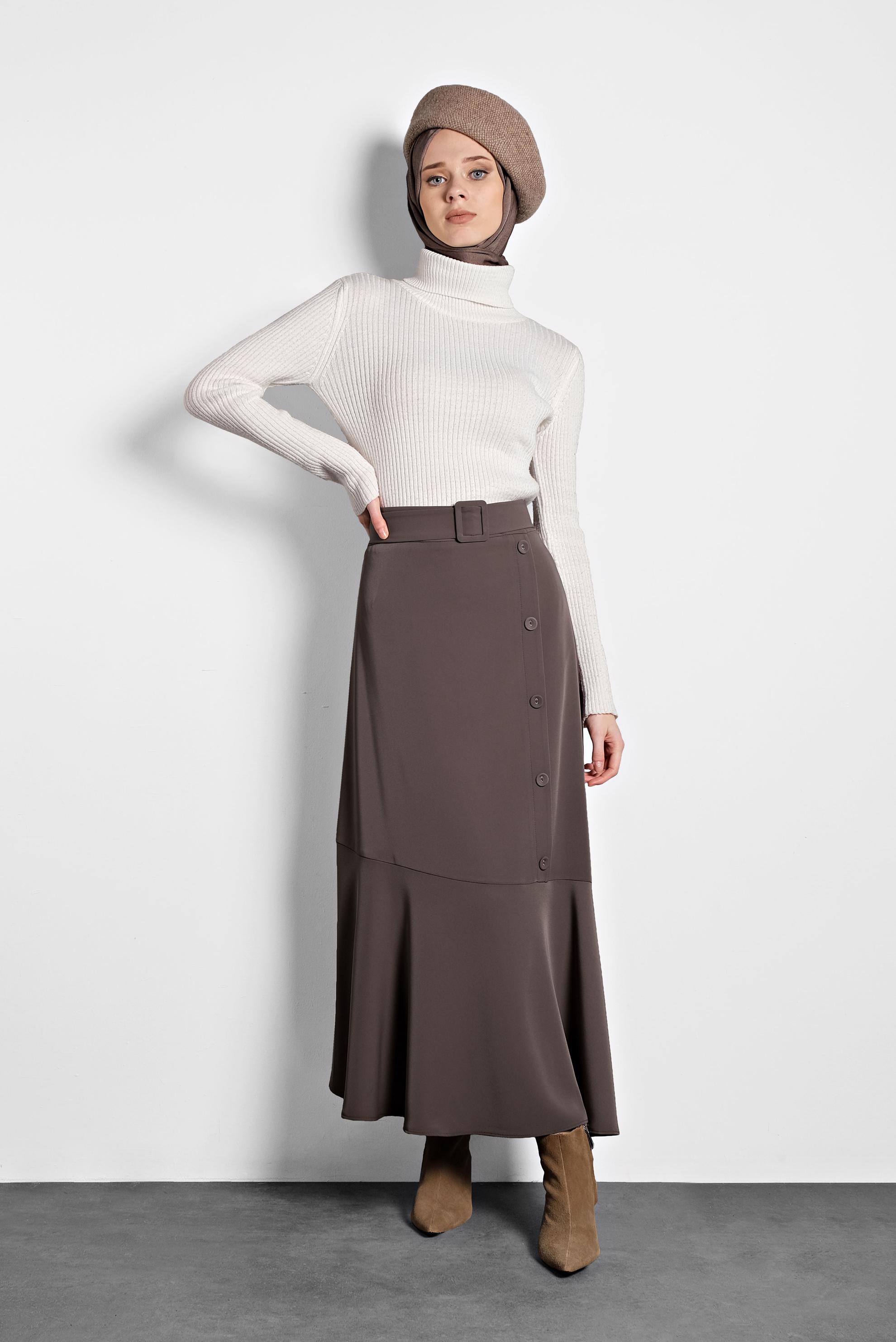 Tesettür giyim VİZON ASİMETRİK KESİM VOLANLI KEMERLİ ETEK 60002