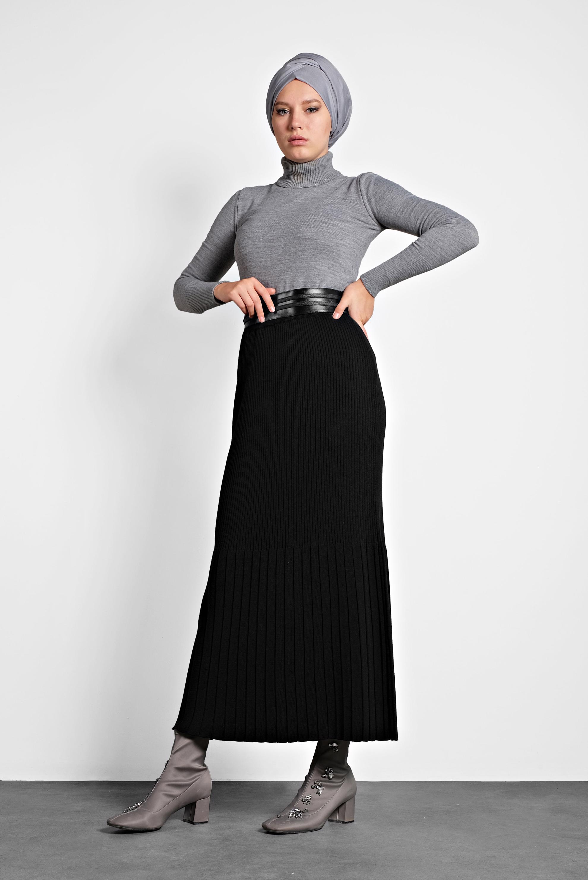 Tesettür giyim SİYAH BELİ LASTİKLİ FİTİLLİ TRİKO ETEK 60010 