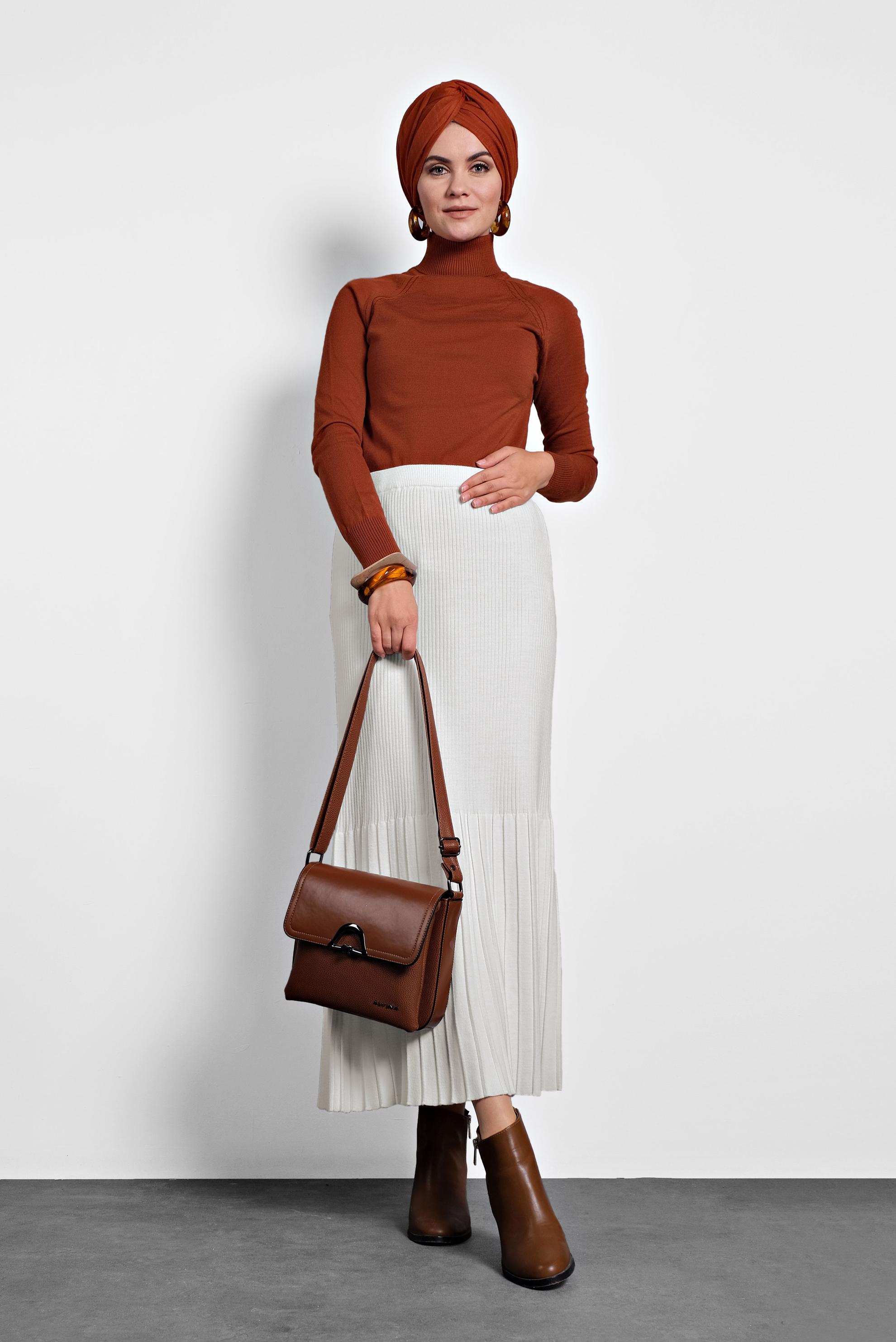 Tesettür giyim BEYAZ BELİ LASTİKLİ FİTİLLİ TRİKO ETEK 60010 