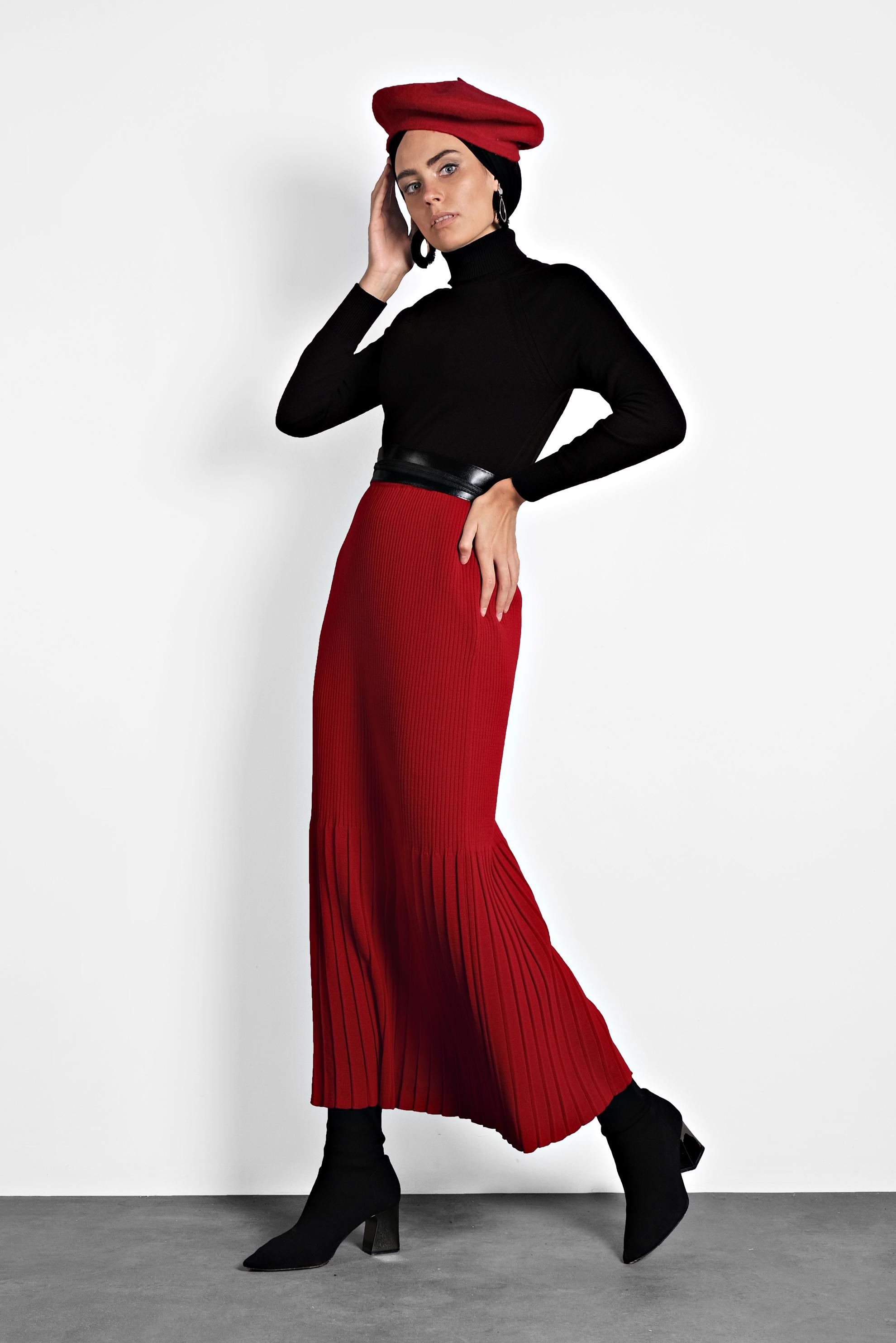 Tesettür giyim KIRMIZI BELİ LASTİKLİ FİTİLLİ TRİKO ETEK 60010 