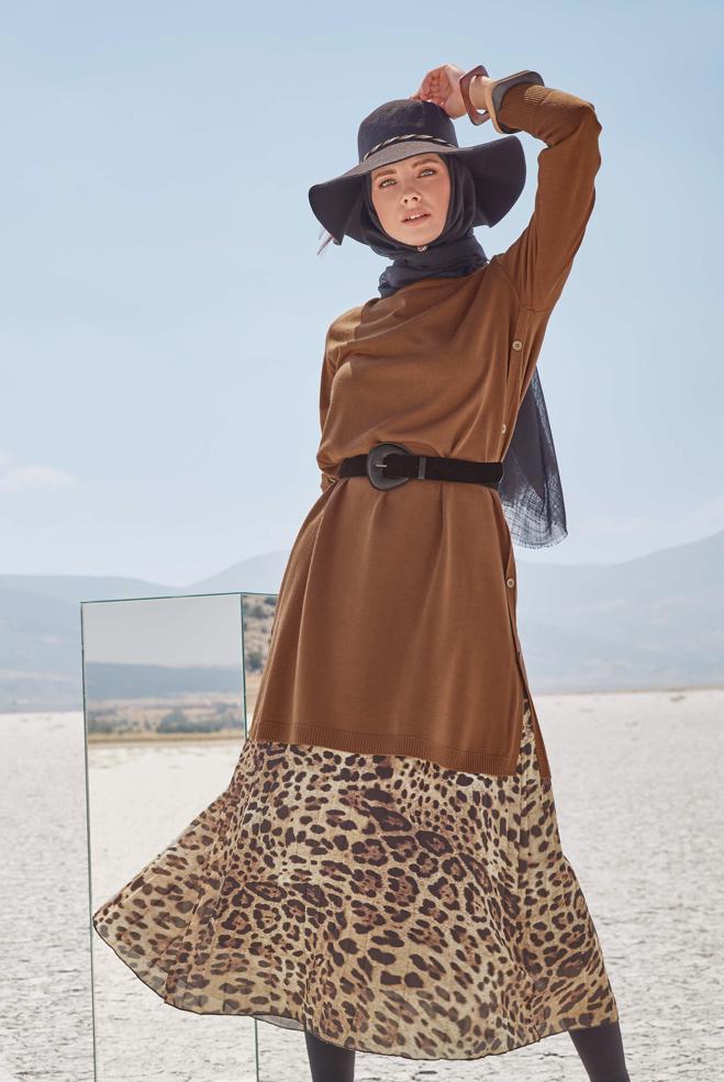 Tesettür giyim  YANDAN FERMUARLI LEOPAR DESENLİ SALAŞ ETEK 60012  - ALVİNA
